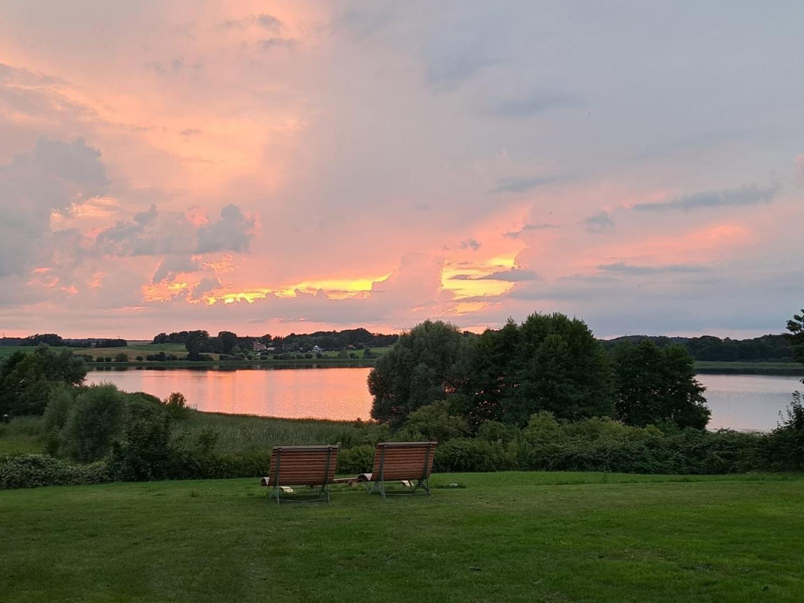 Gutshof-Penthouse-Wohnung- Seeblick