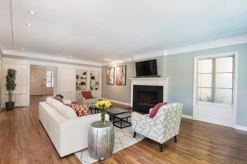 Spacious 6-Bedroom Holmby Hills Home with Pool, Game Room, and Near UCLA
