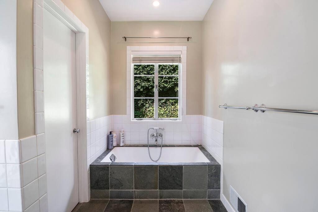 Spacious 6-Bedroom Holmby Hills Home with Pool, Game Room, and Near UCLA