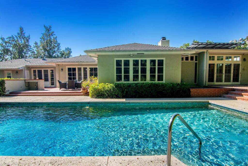 Spacious 6-Bedroom Holmby Hills Home with Pool, Game Room, and Near UCLA