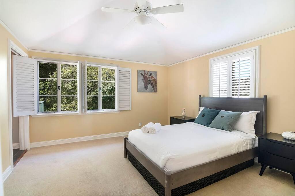 Spacious 6-Bedroom Holmby Hills Home with Pool, Game Room, and Near UCLA