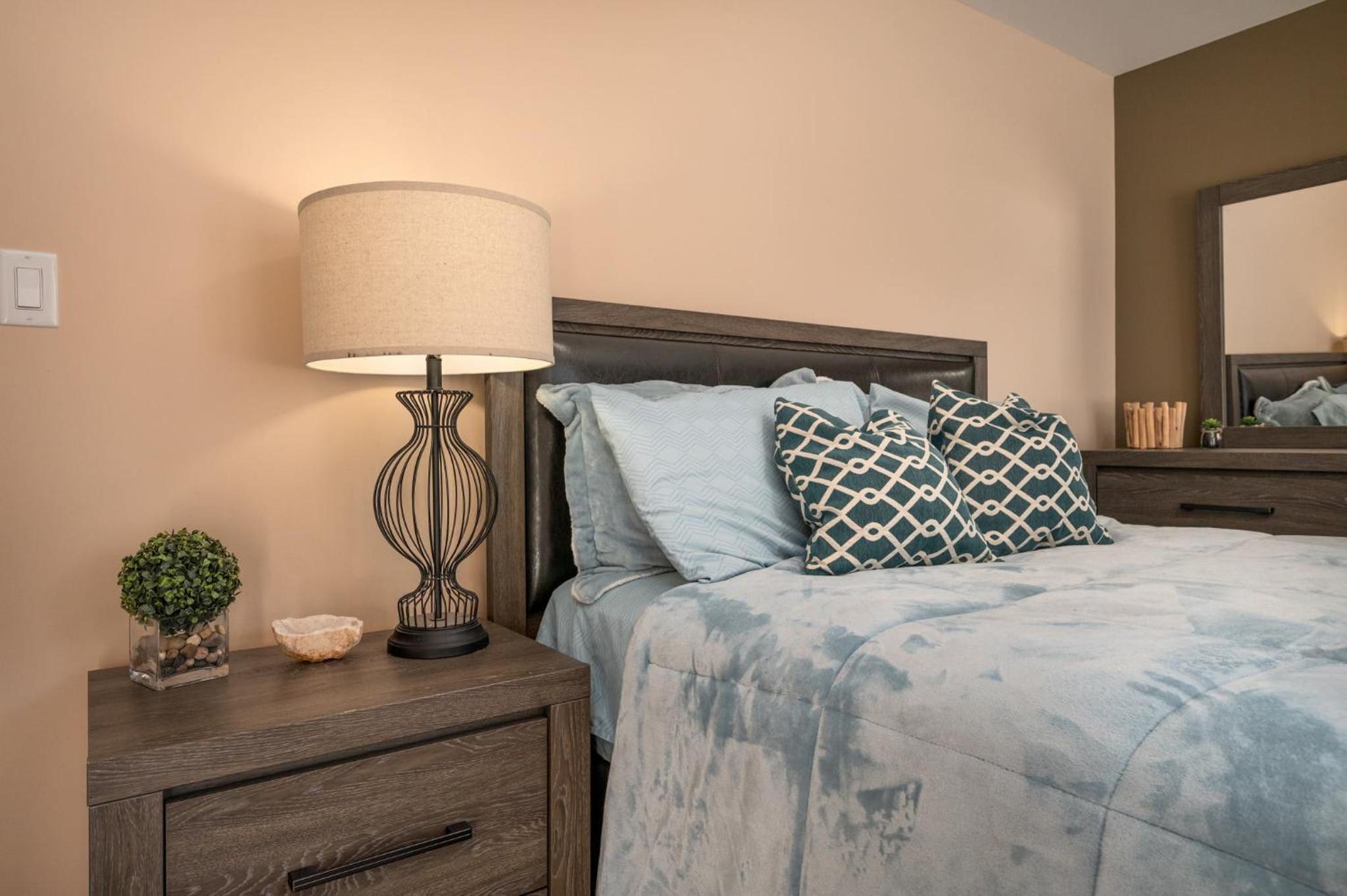 Point Of View I 55 SmartTV I Riverside I Sleeps 5