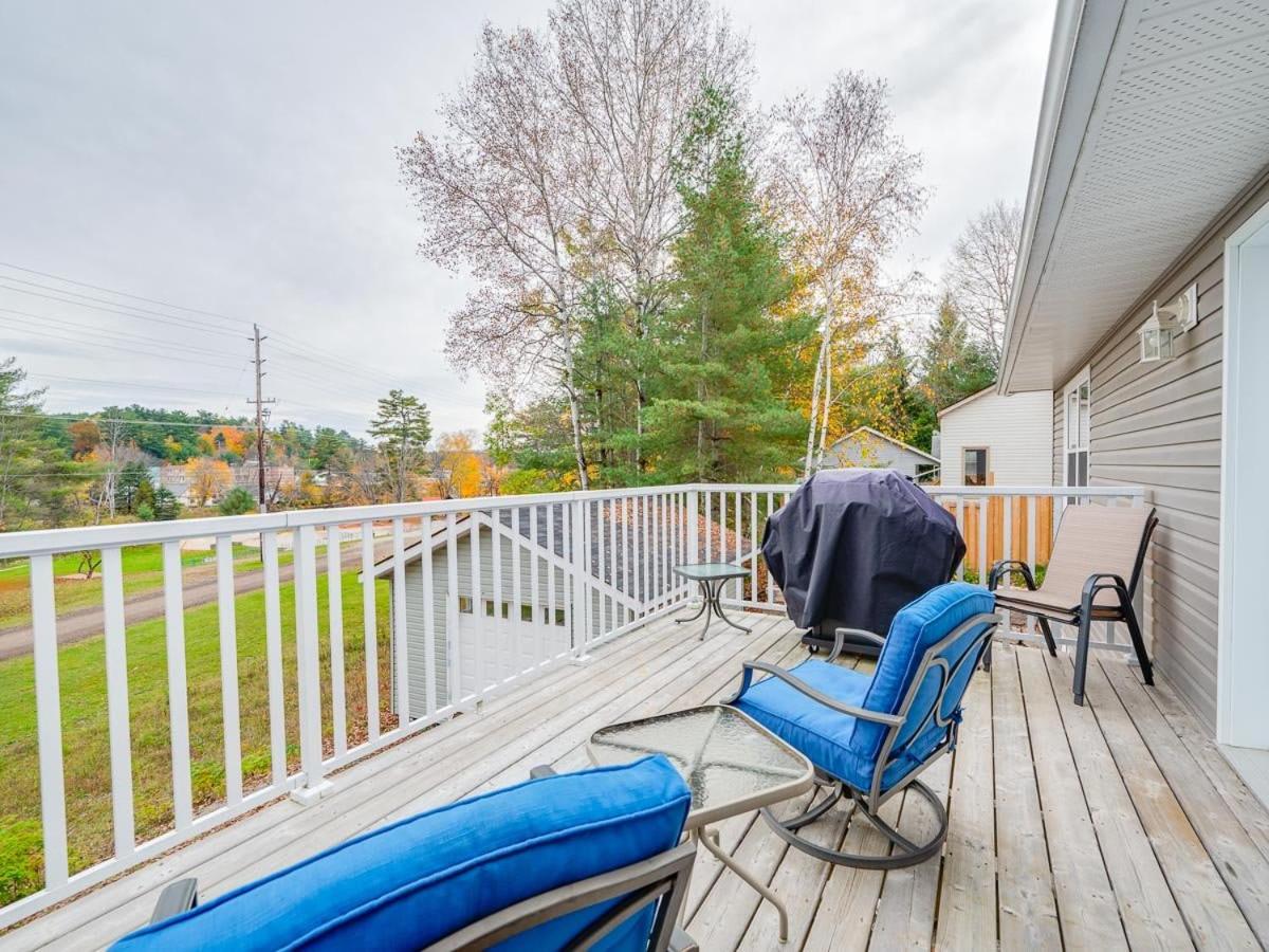Point Of View I 55 SmartTV I Riverside I Sleeps 5