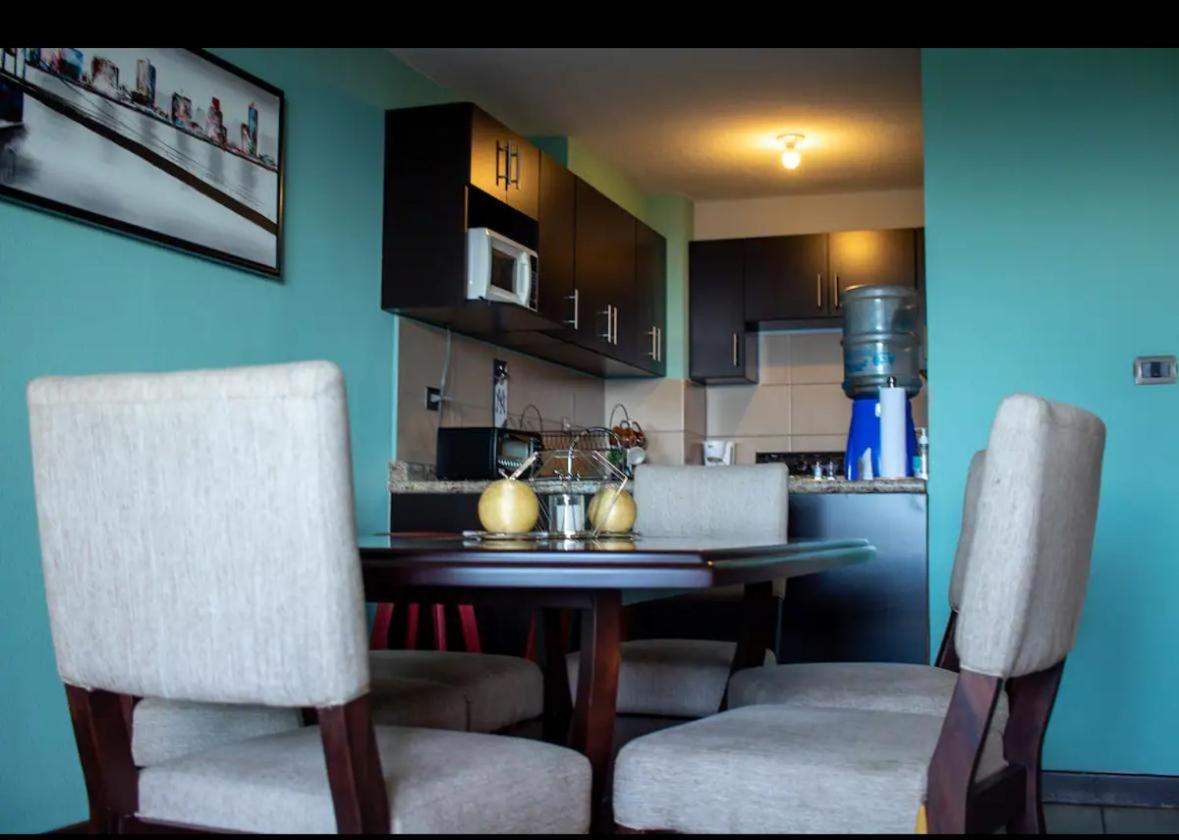 The king inn Habitacion # 2 Estadia por habitacion view 3
