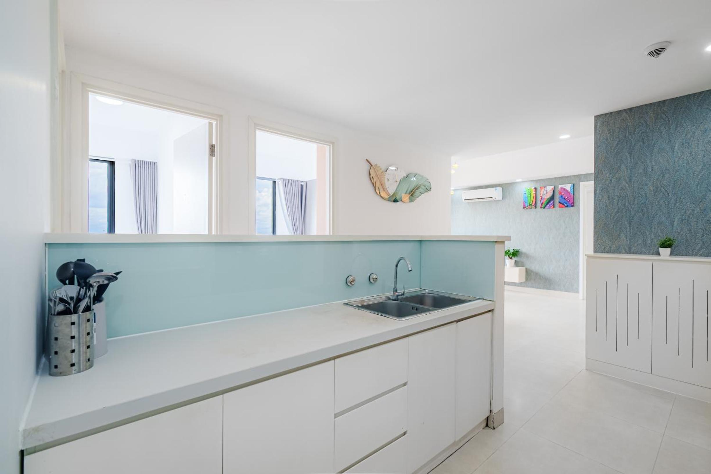 ambiHOME 3BR 2WC in Masteri Thao Dien District 2