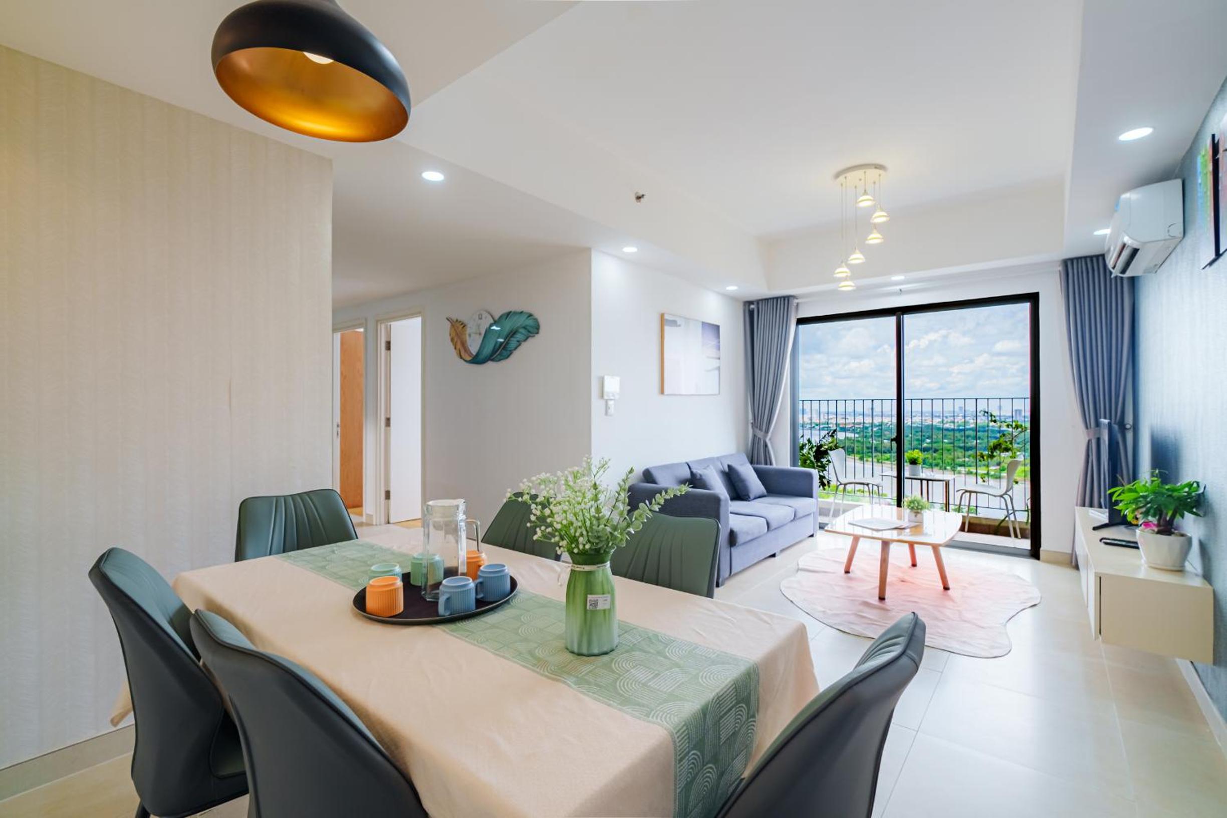 ambiHOME 3BR 2WC in Masteri Thao Dien District 2