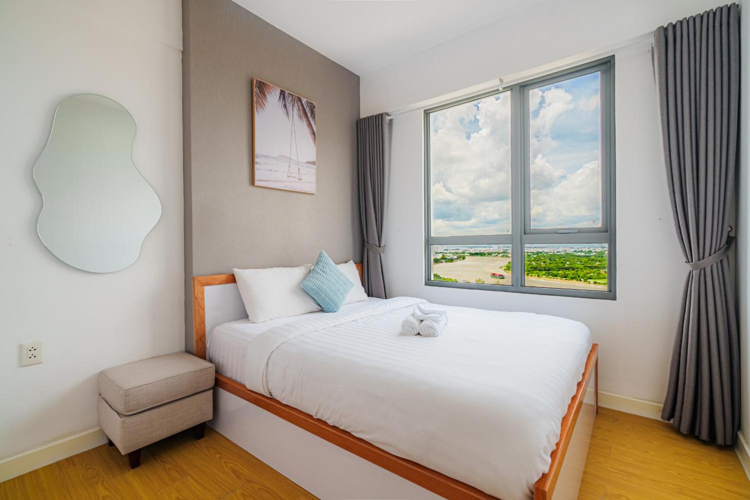 ambiHOME 3BR 2WC in Masteri Thao Dien District 2