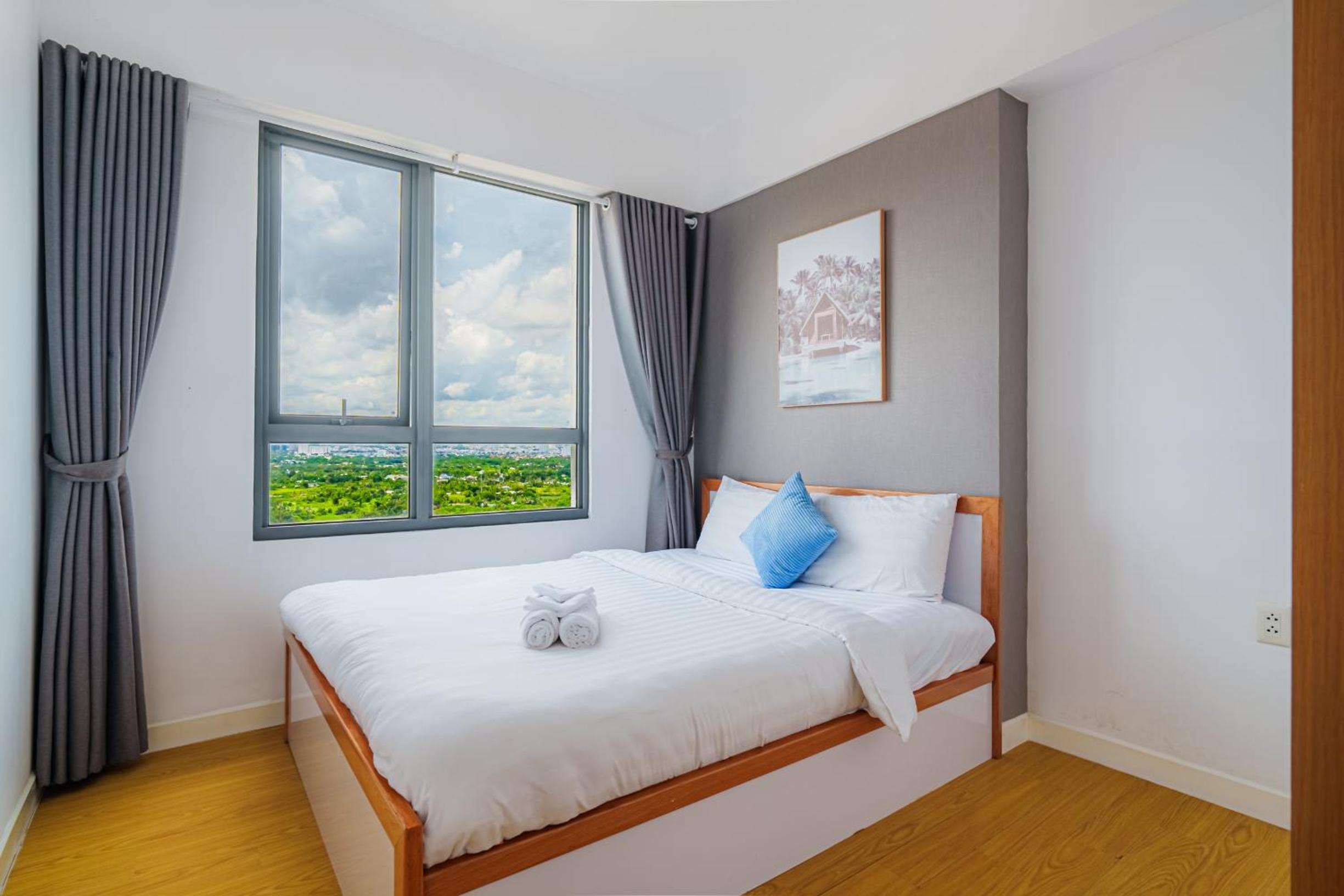 ambiHOME 3BR 2WC in Masteri Thao Dien District 2