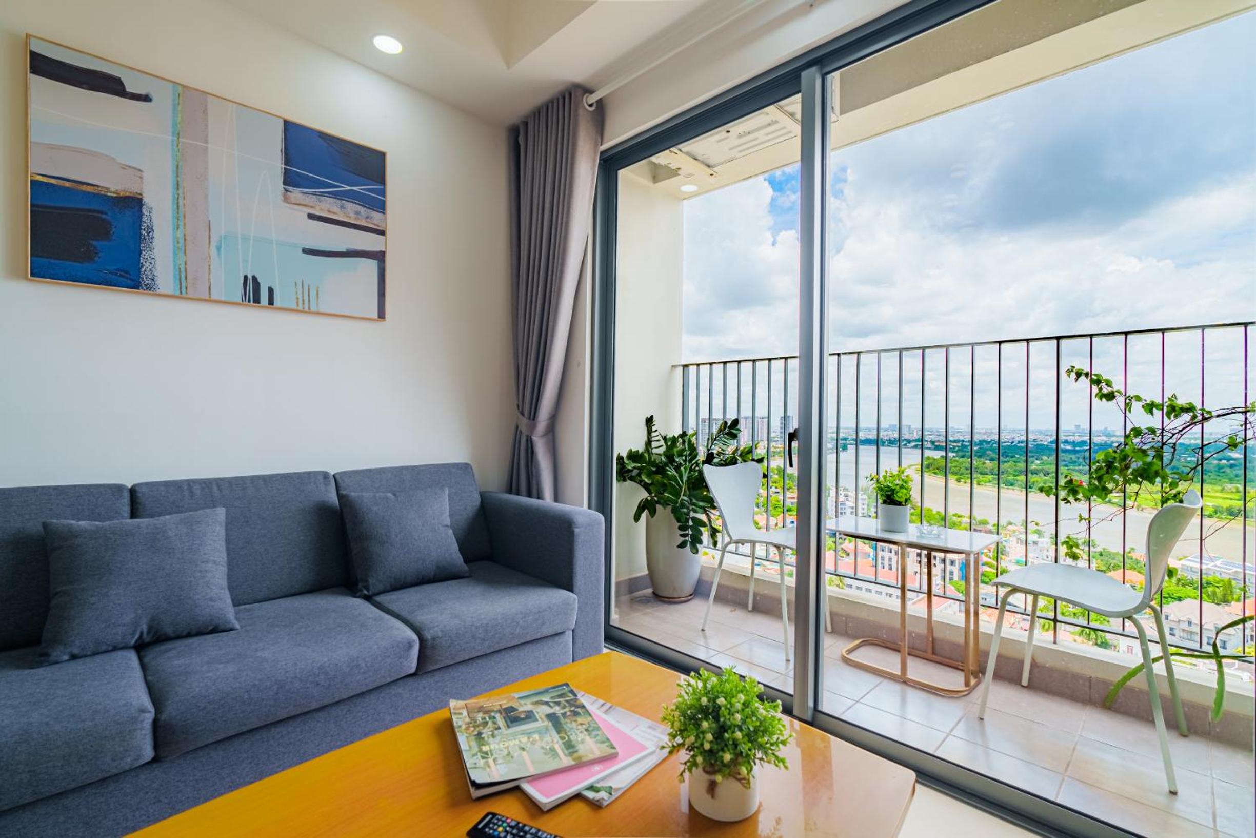 ambiHOME 3BR 2WC in Masteri Thao Dien District 2