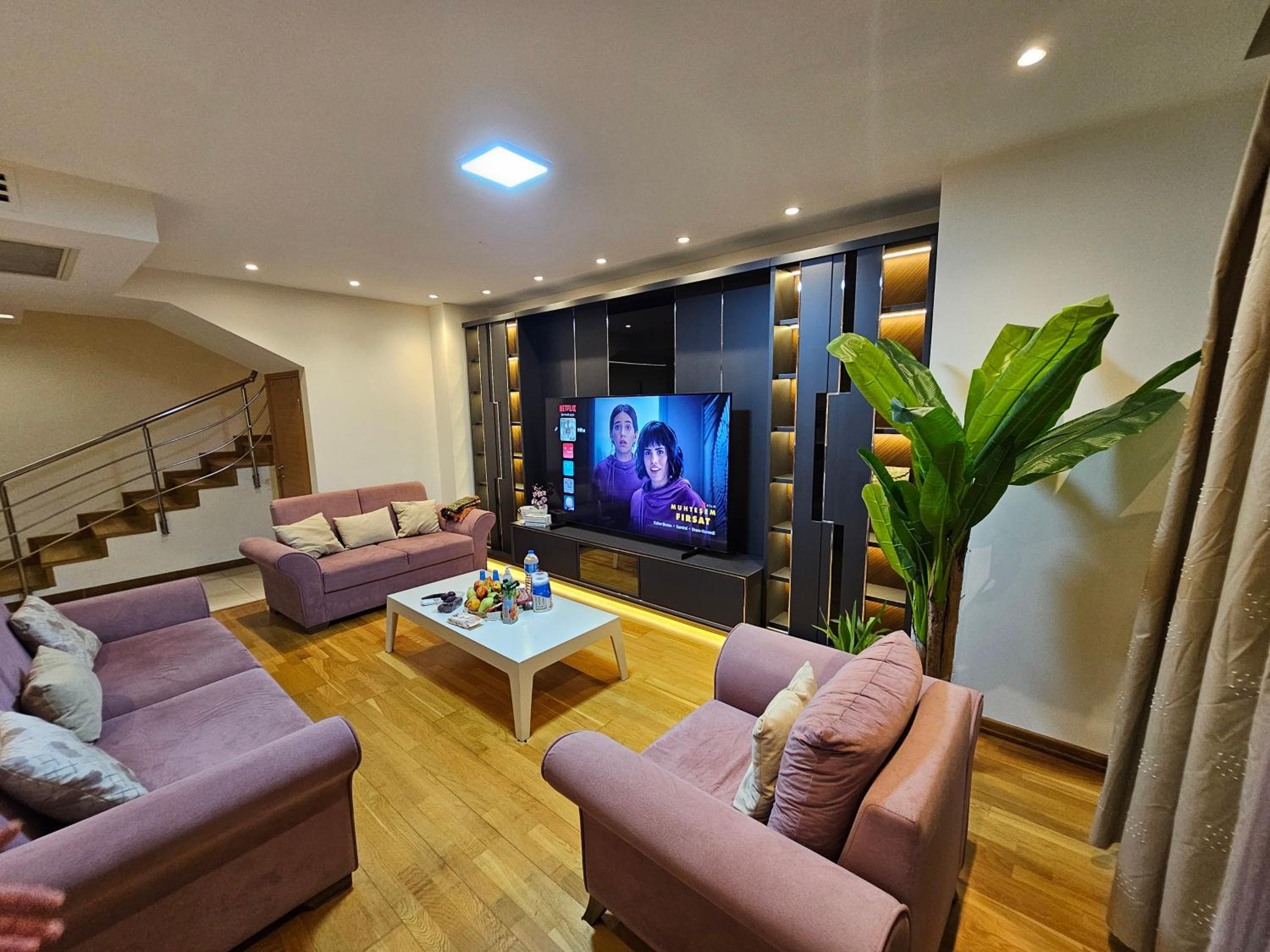 TAKSiM PERFECT RESiDENCE, 3 BEDROOMS, 140 M2, POOL GYM SAUNA ACCESS
