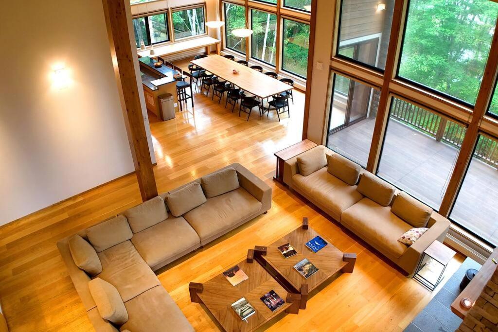 Chalet Tacito Niseko Luxury Stay view 2