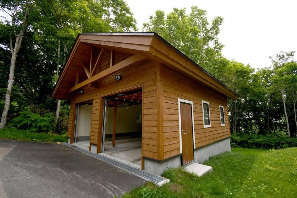Chalet Tacito Niseko Luxury Stay view 4