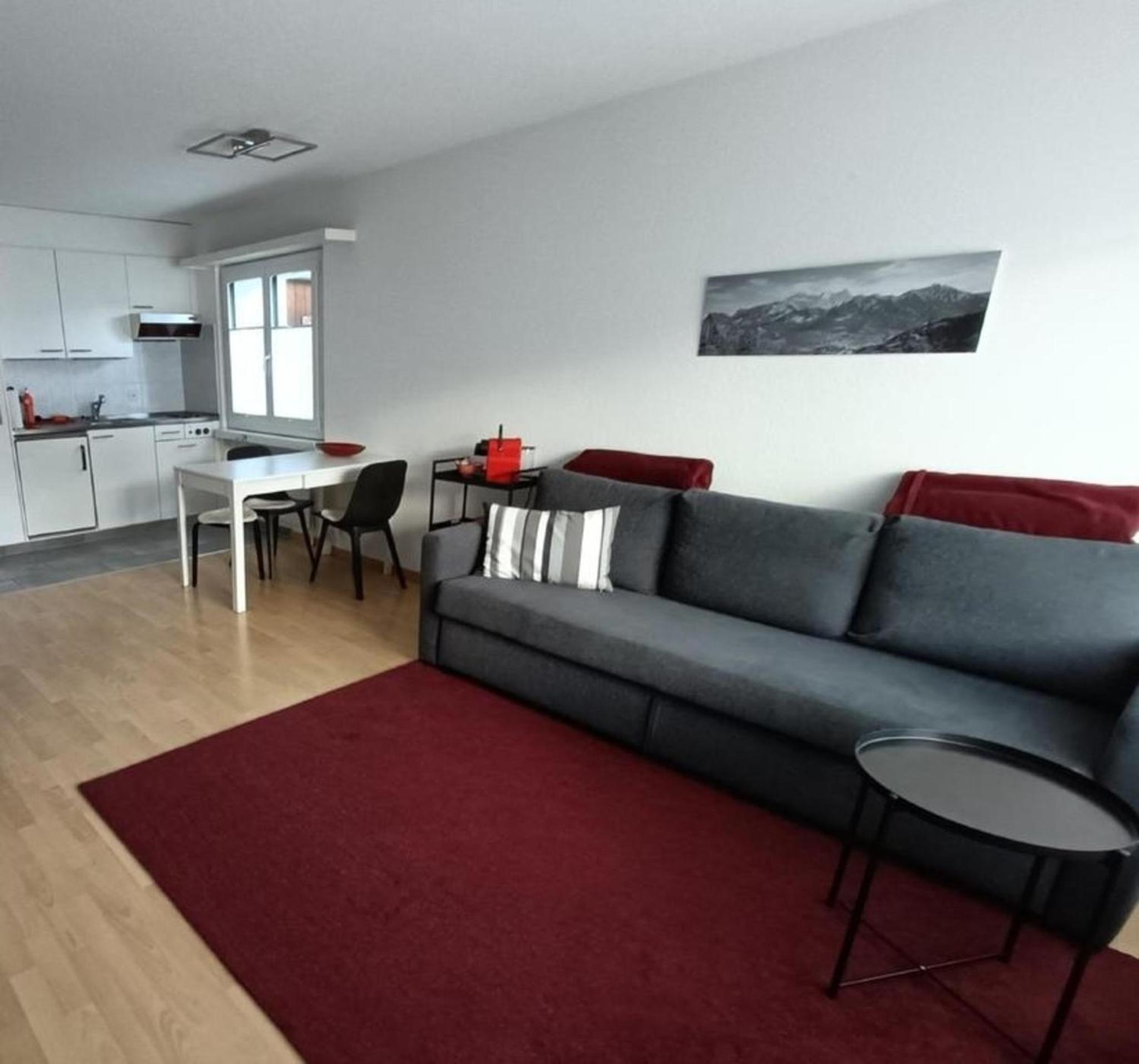 Ferienwohnung Falknis In Maienfeld Mit Bergblick