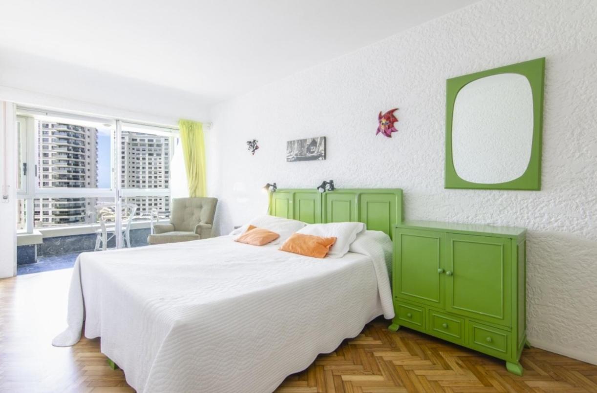 Amplio alojamiento para familias frente al mar view 4