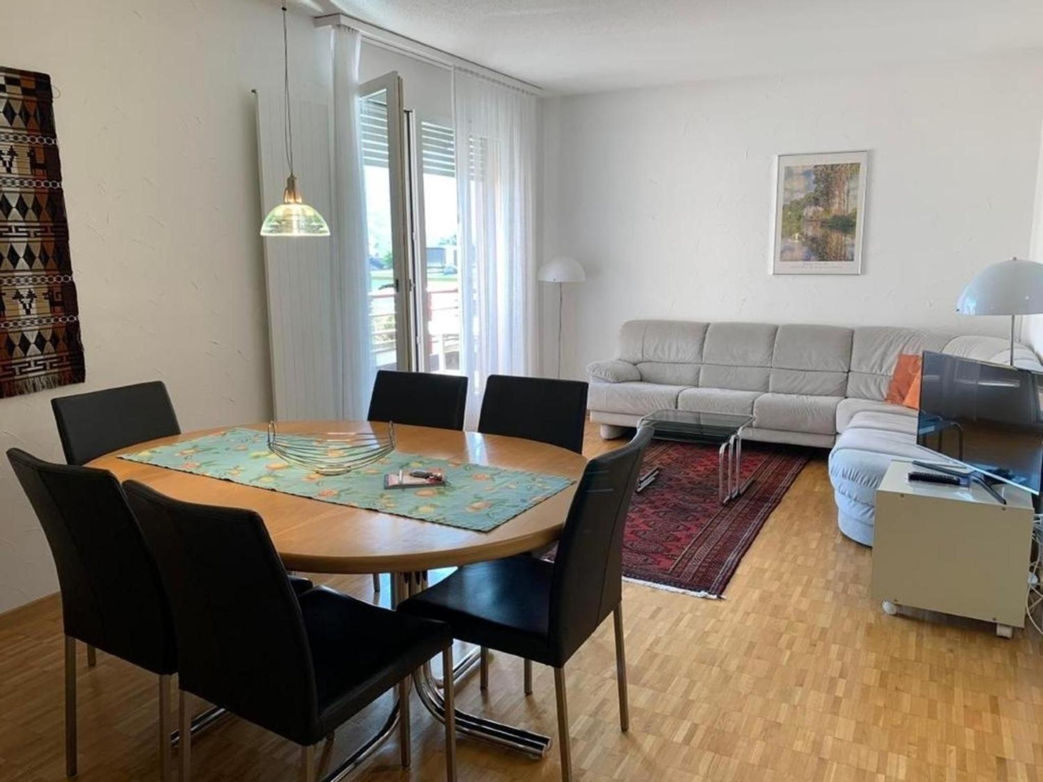 Sonnige 35 Zi-Ferienwohnung in Caslano