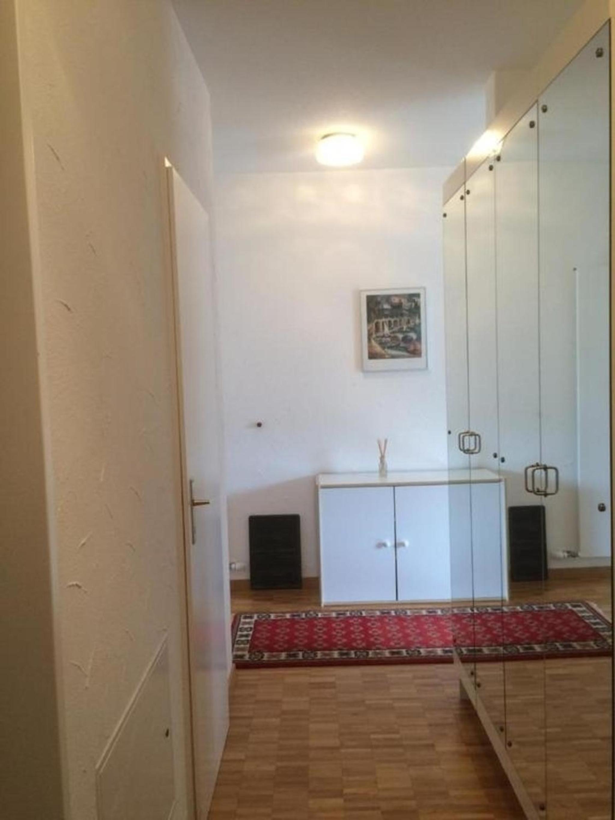 Sonnige 35 Zi-Ferienwohnung in Caslano