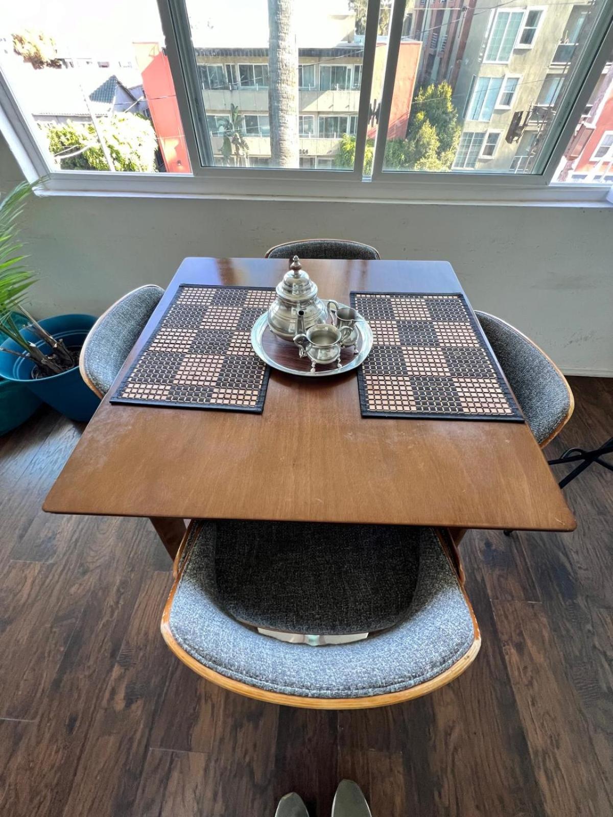 Private Room - Cozy Stay Exclusive Walk of Fame Star Experience