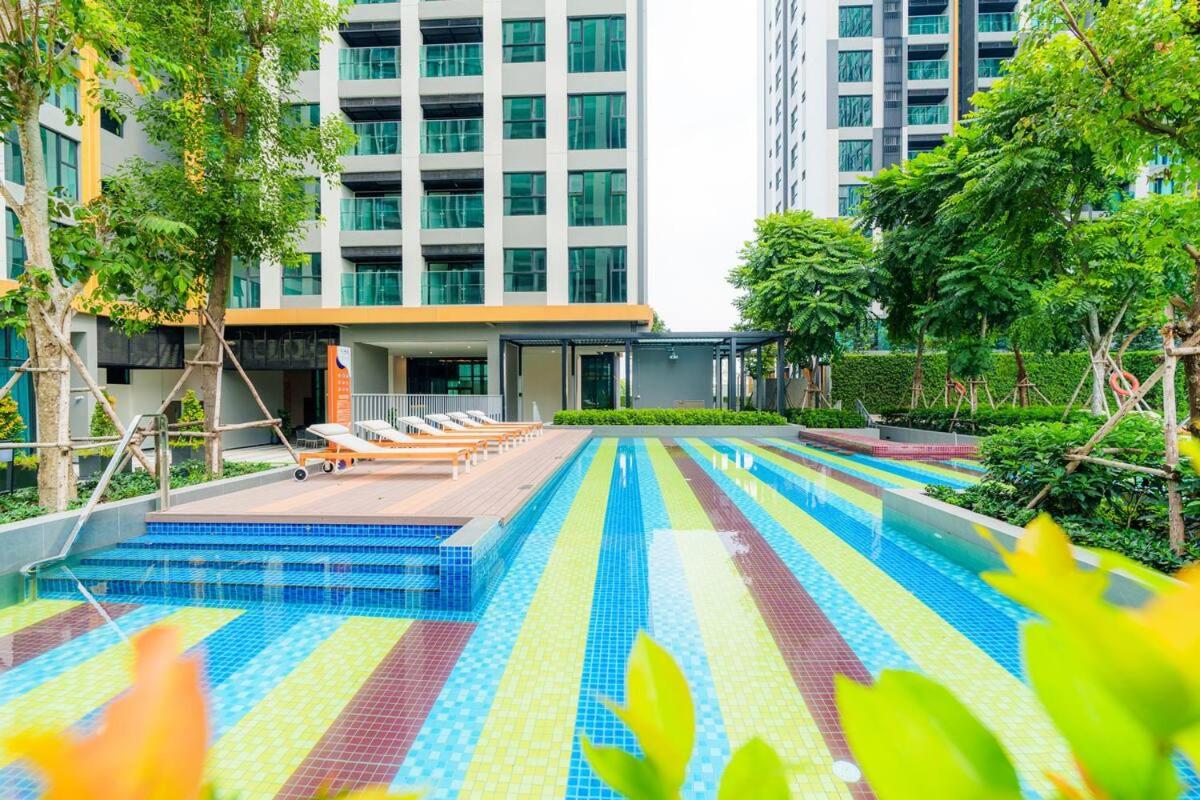 Luxury Delasol Studio- Free Infinity Pool- Near District 1- T-HOUSING