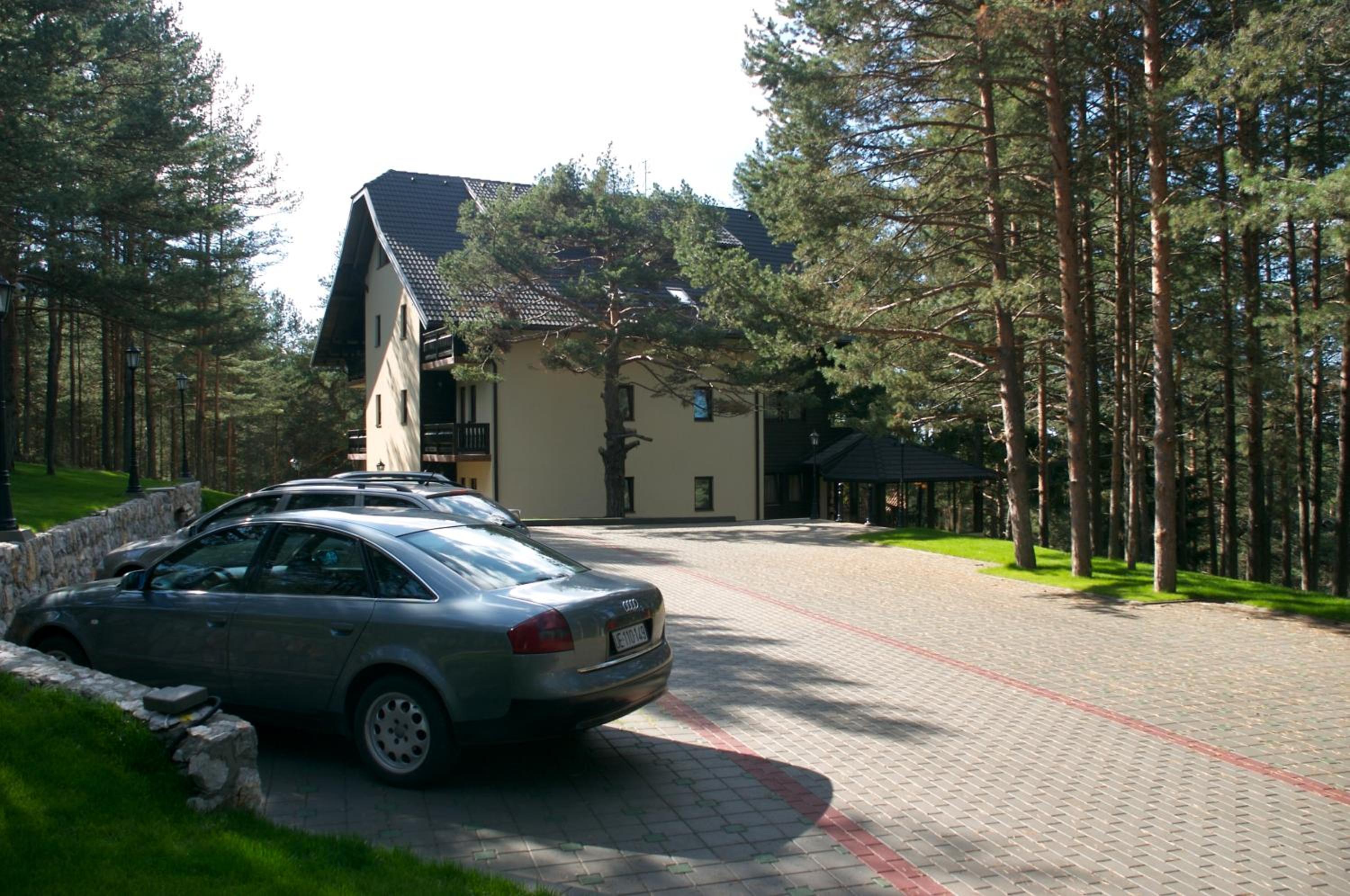 Photo 16