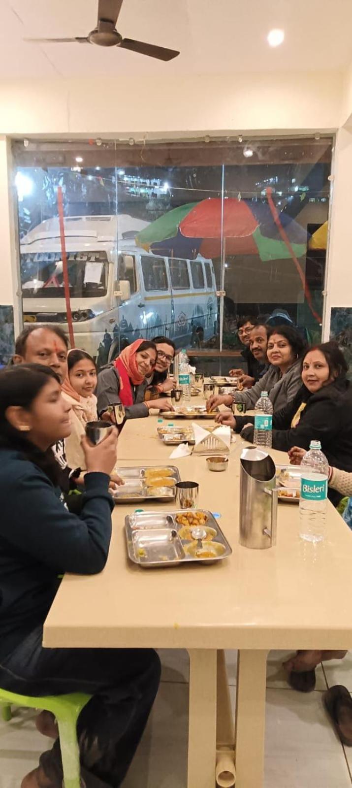 Hotel RNB PARADISE JANKICHATTI YAMUNOTRI