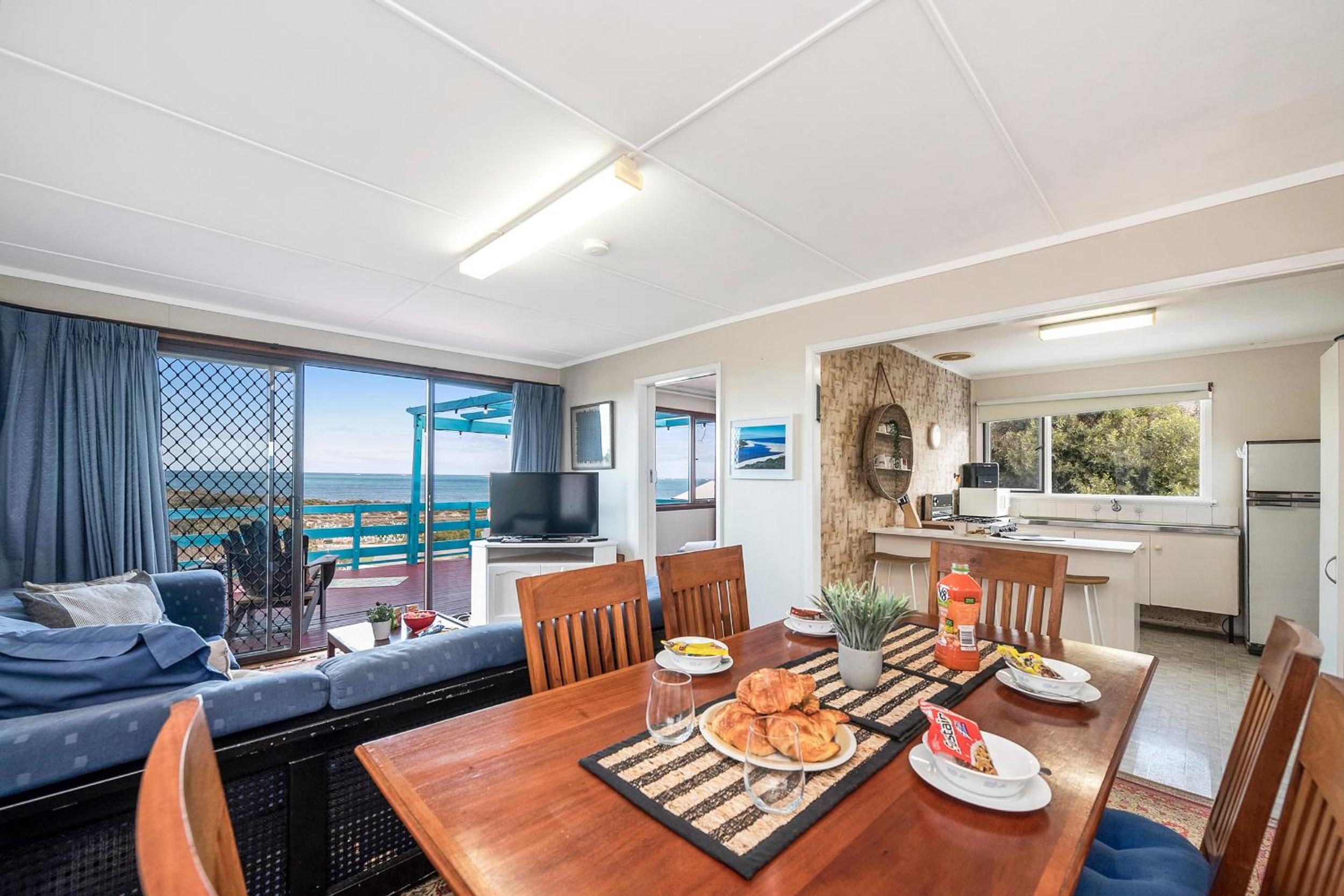 Blue View - UNINTERRUPTED OCEAN VIEWS FOR MILES
