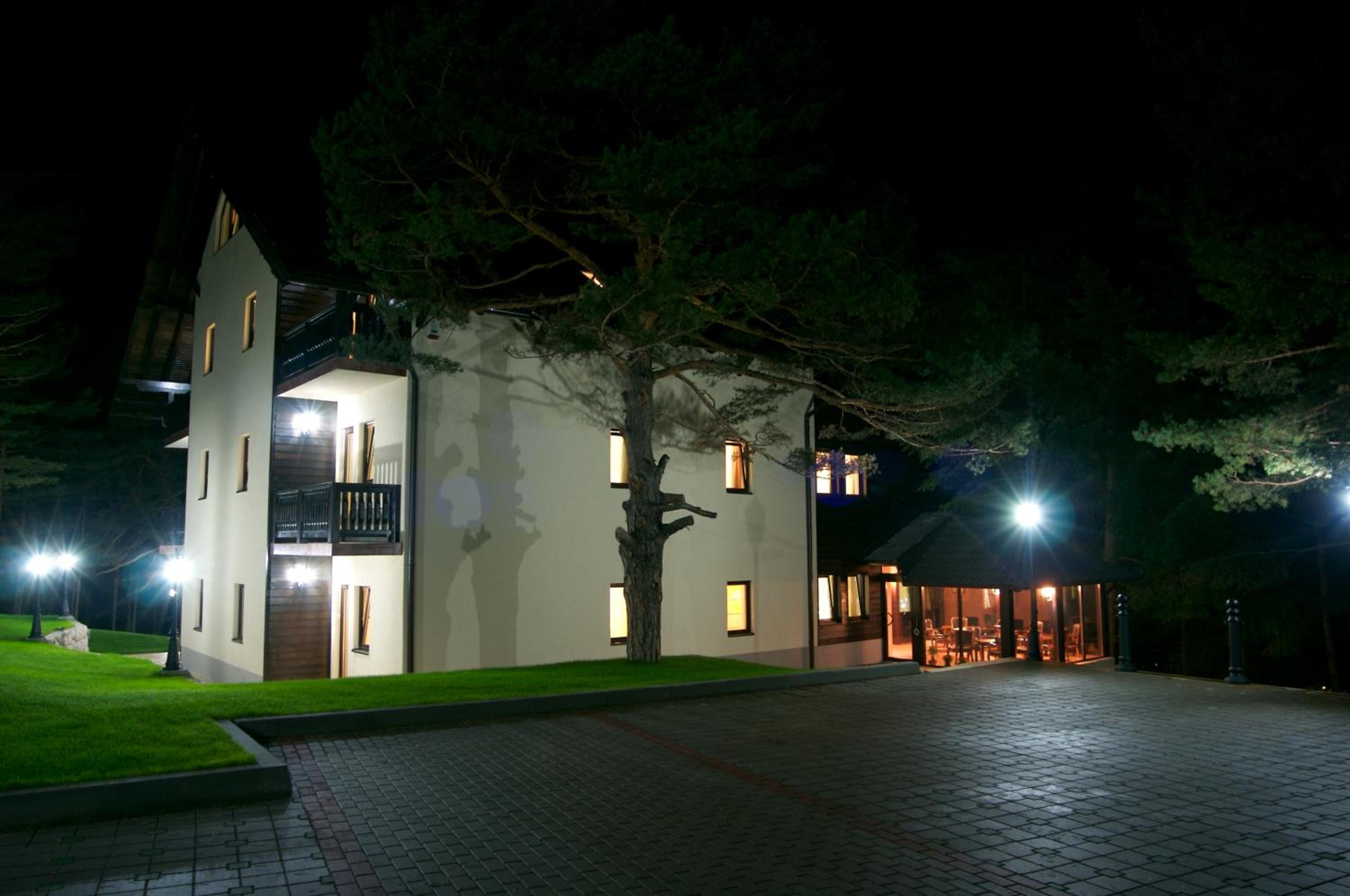 Photo 14