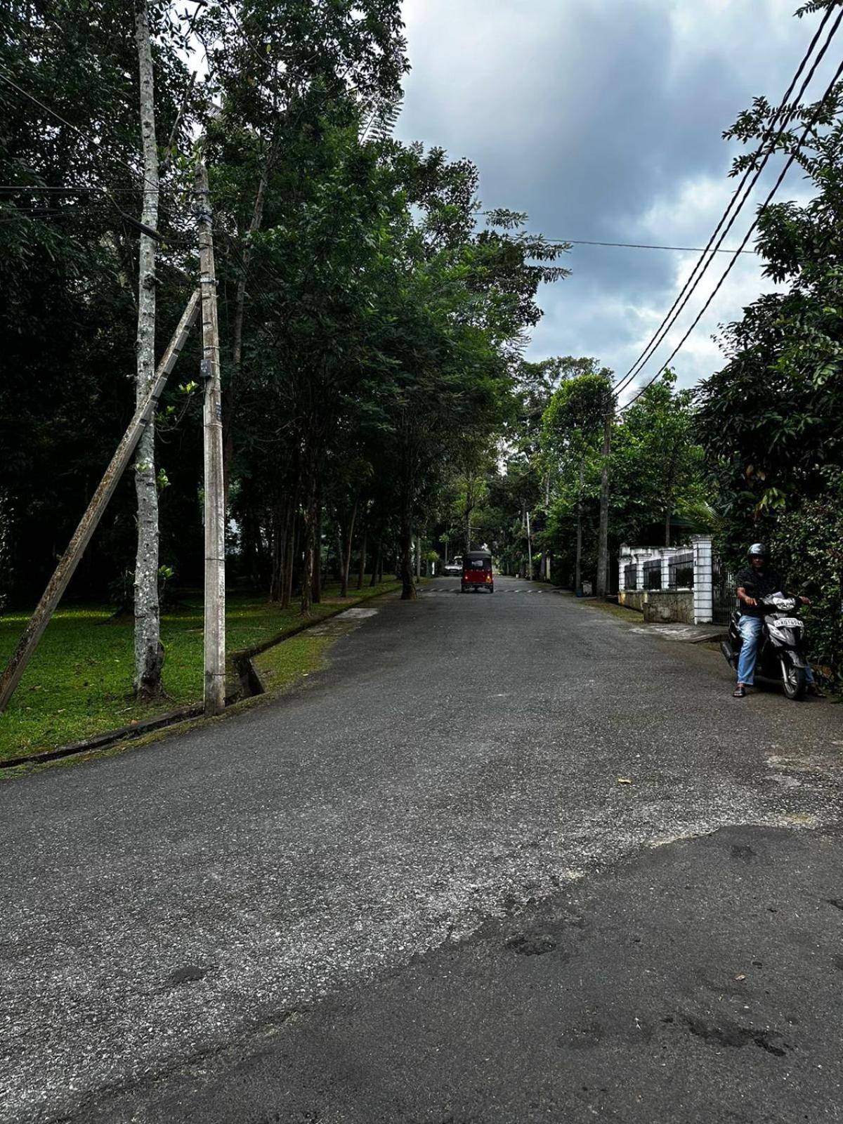 Victoria Suites