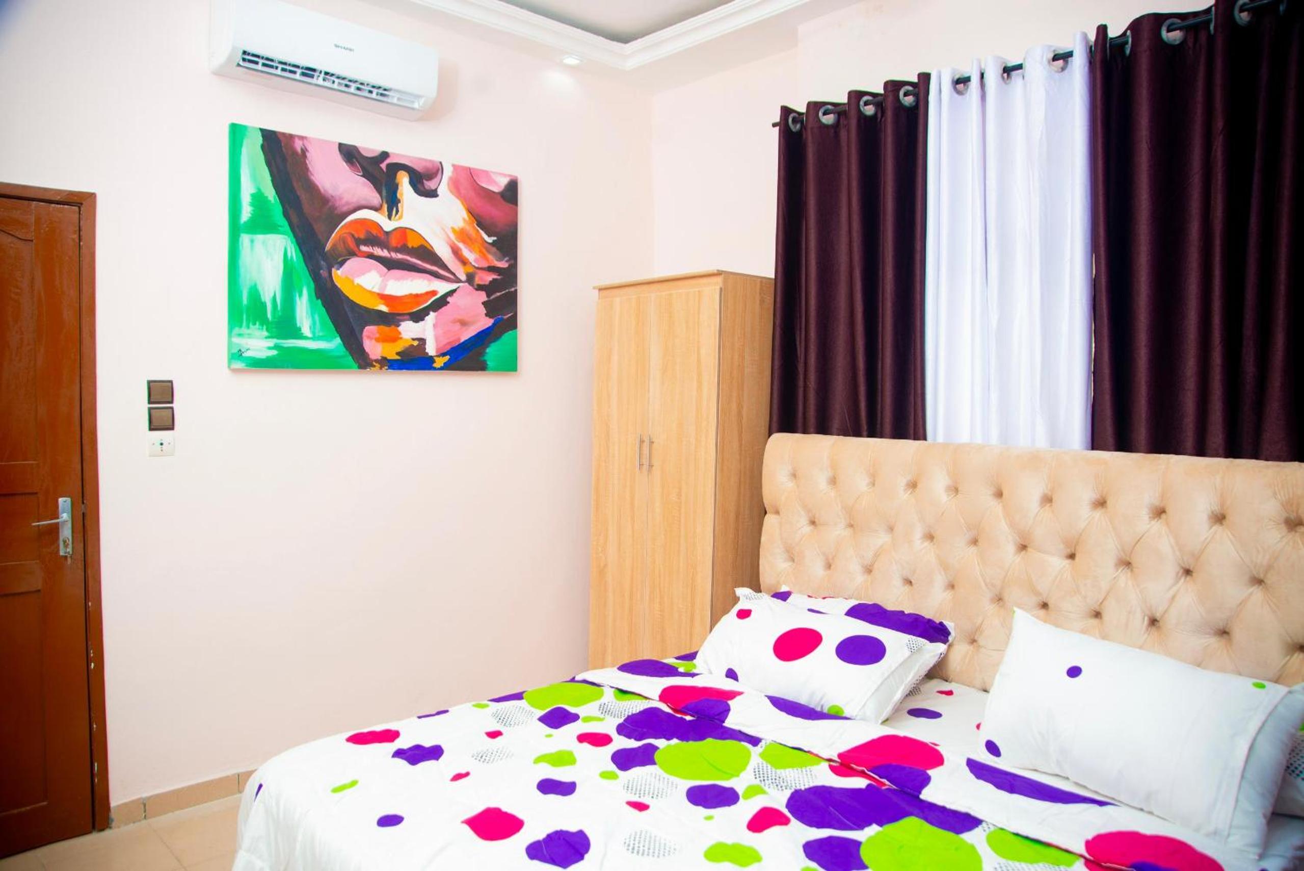 Appartement de 3 pièces meublé à Cotonou