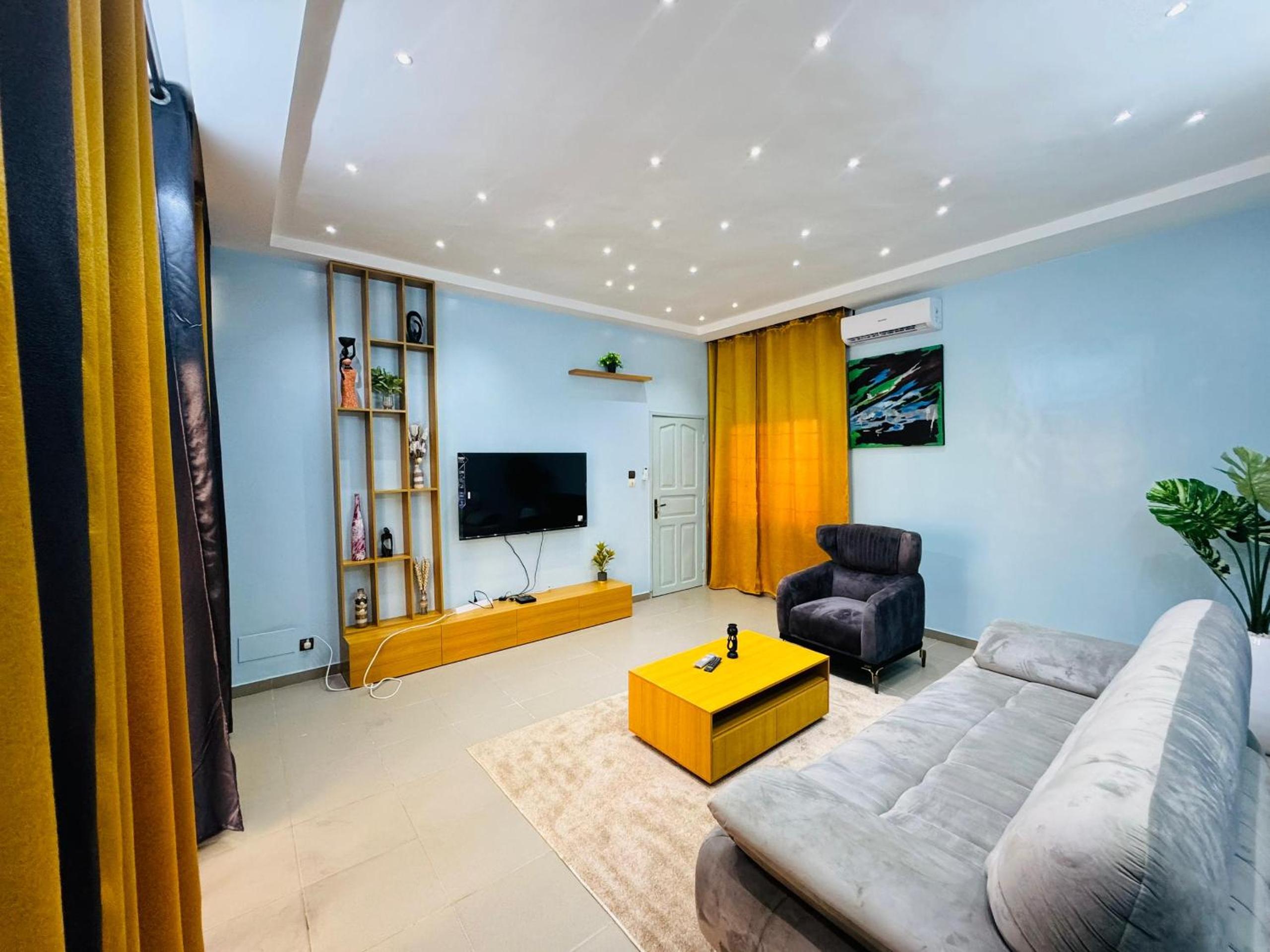 Appartement de 3 pièces meublé à Cotonou