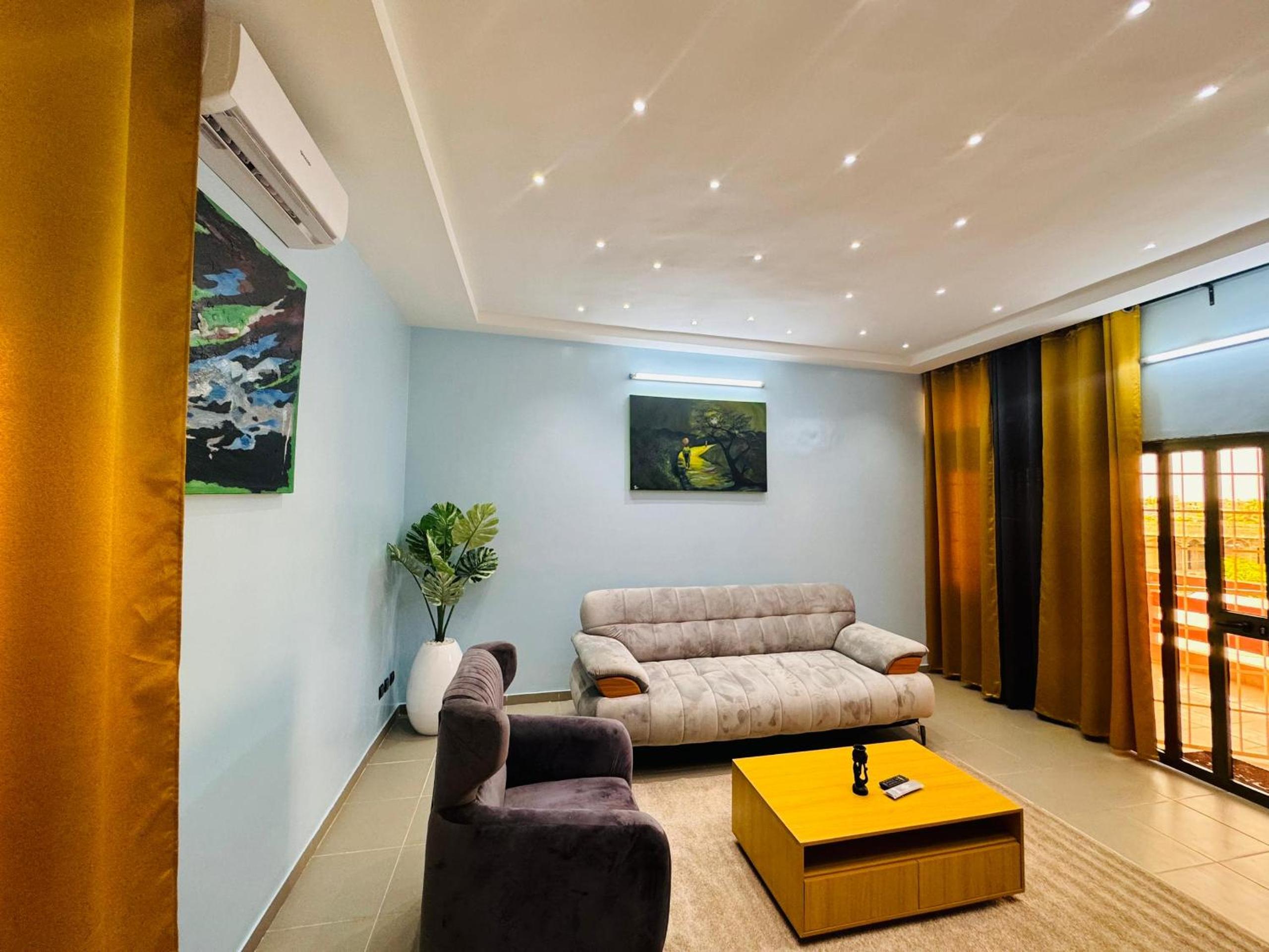 Appartement de 3 pièces meublé à Cotonou