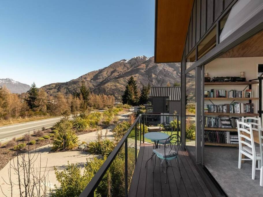 Coronet Queenstown Escape view 2