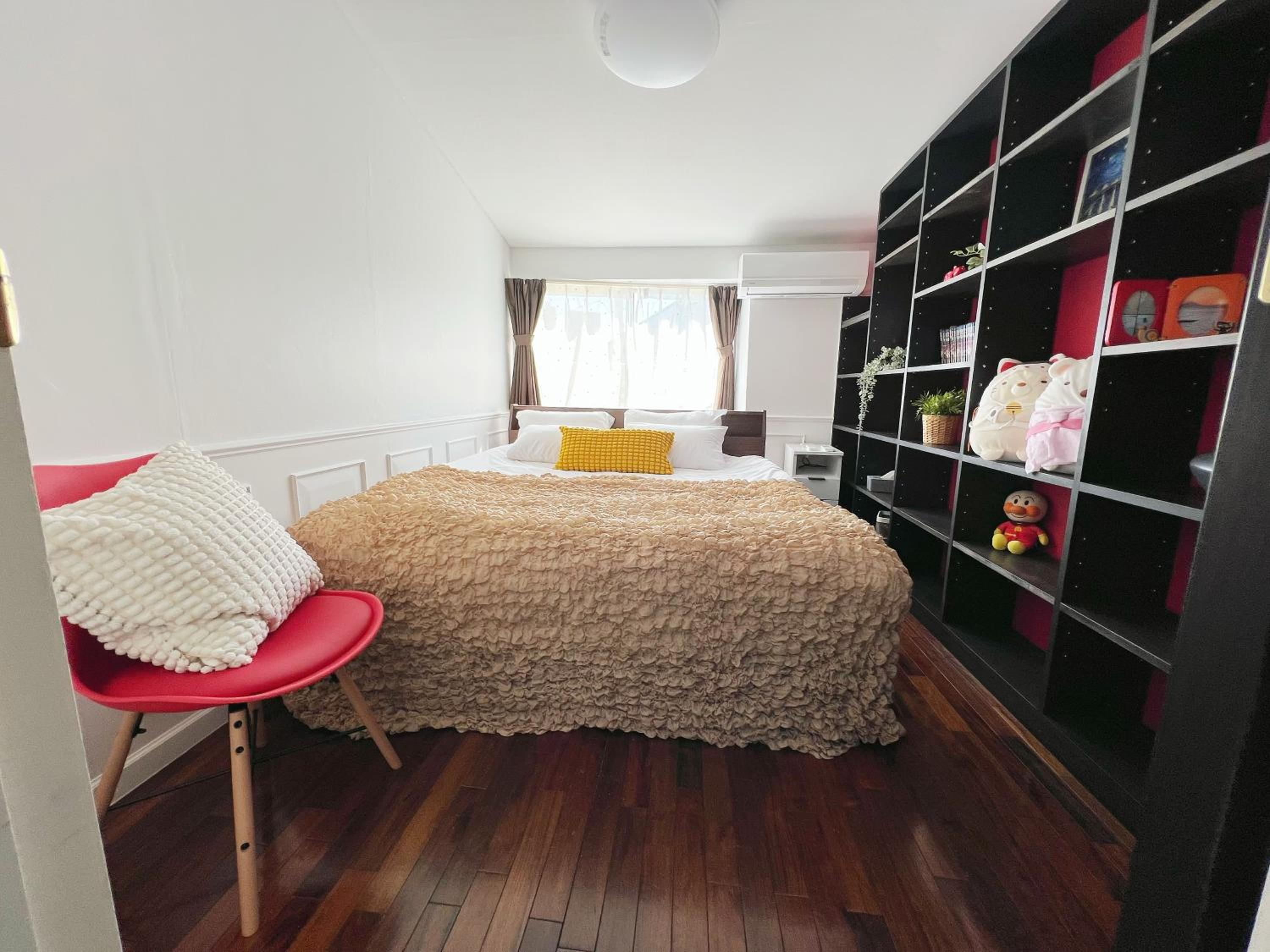 Ikebukuro 1 stop 2 min Designer Entire House 3BR up to 8 guests 3 min to Convenience Store