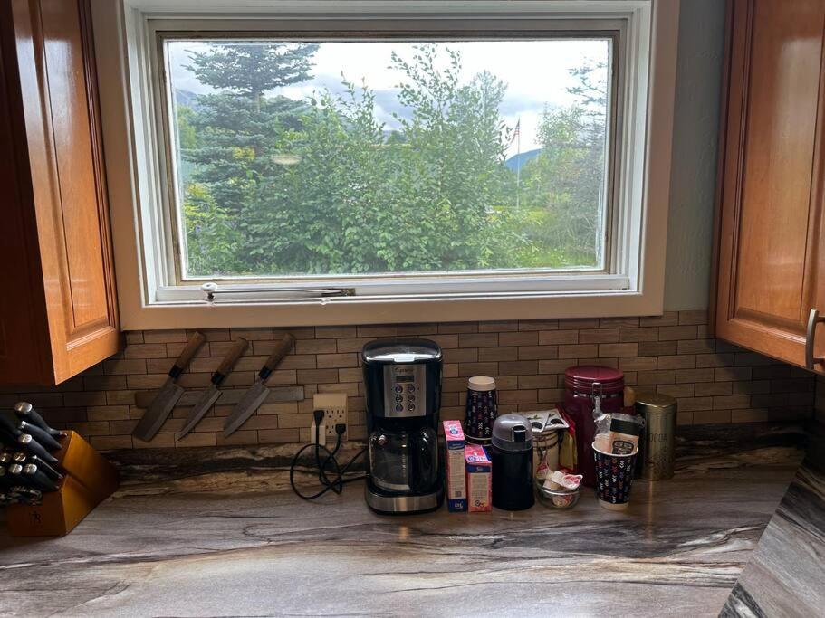 Bear Mountain View 4BR House Only 25 Min outside city Beautiful Mountain View view 3