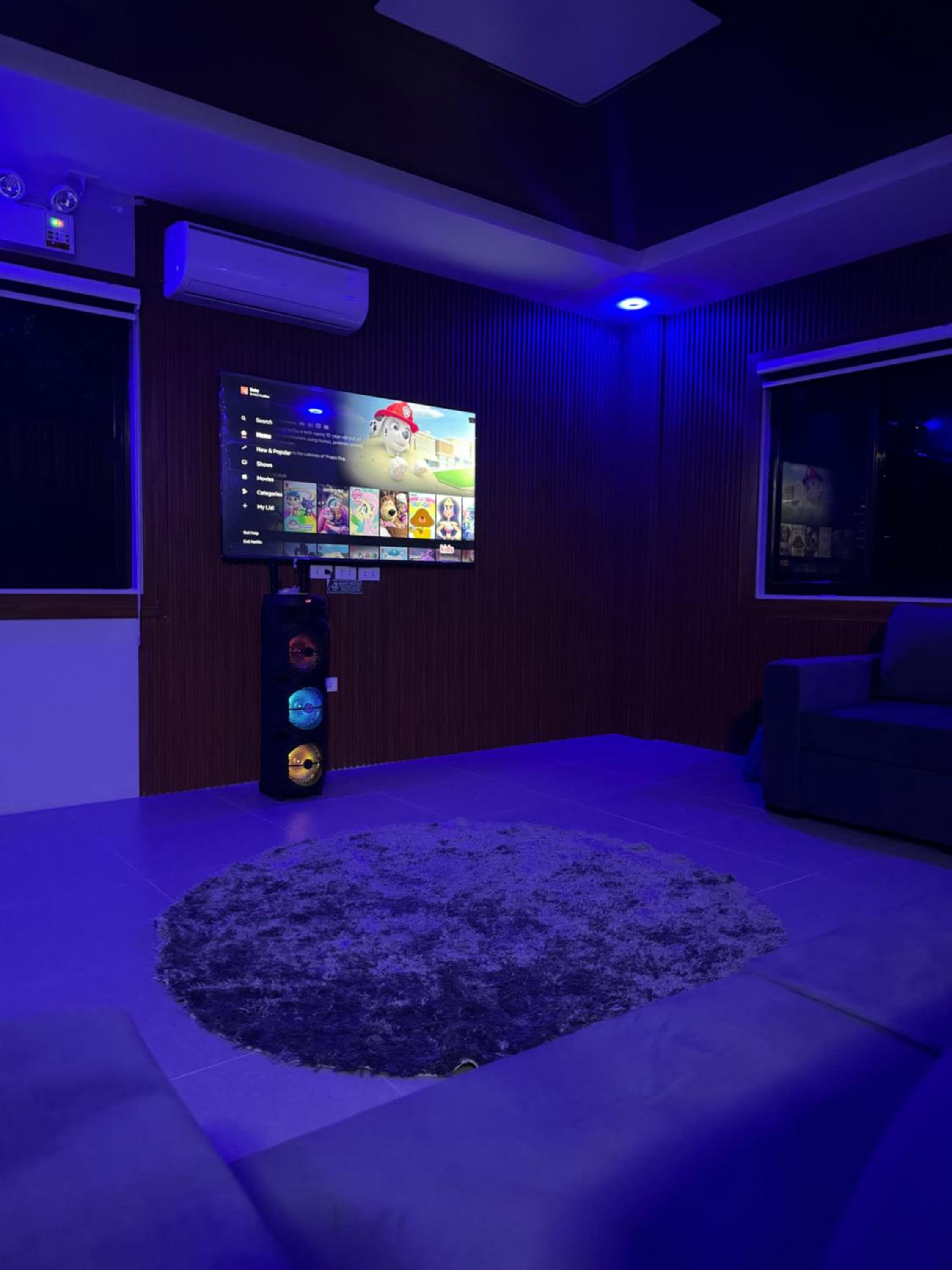 Luxury Pool 4mins WALKING STREET AND Friendship Highway view 5
