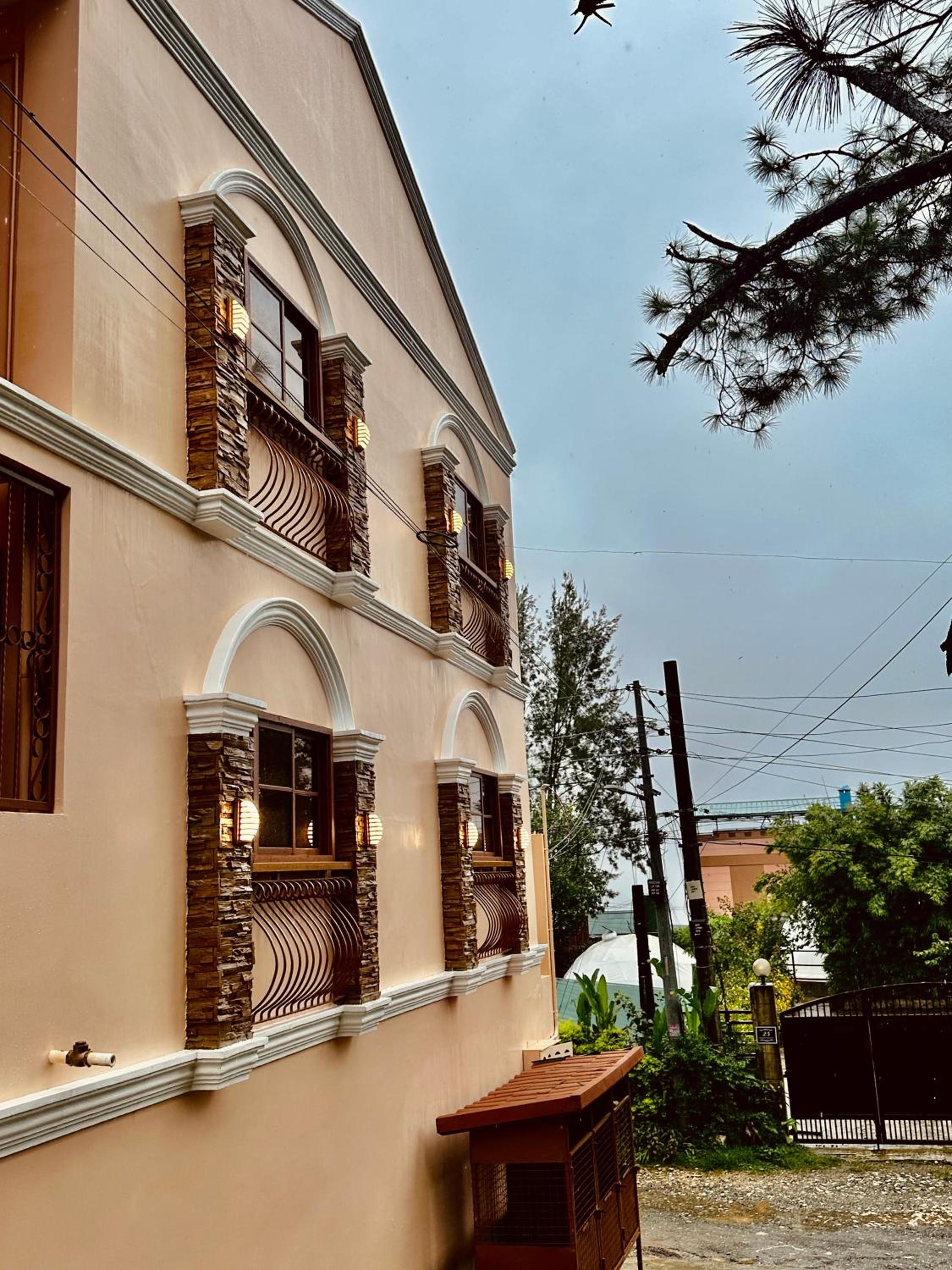 David-Cornelia Apartelle-Baguio