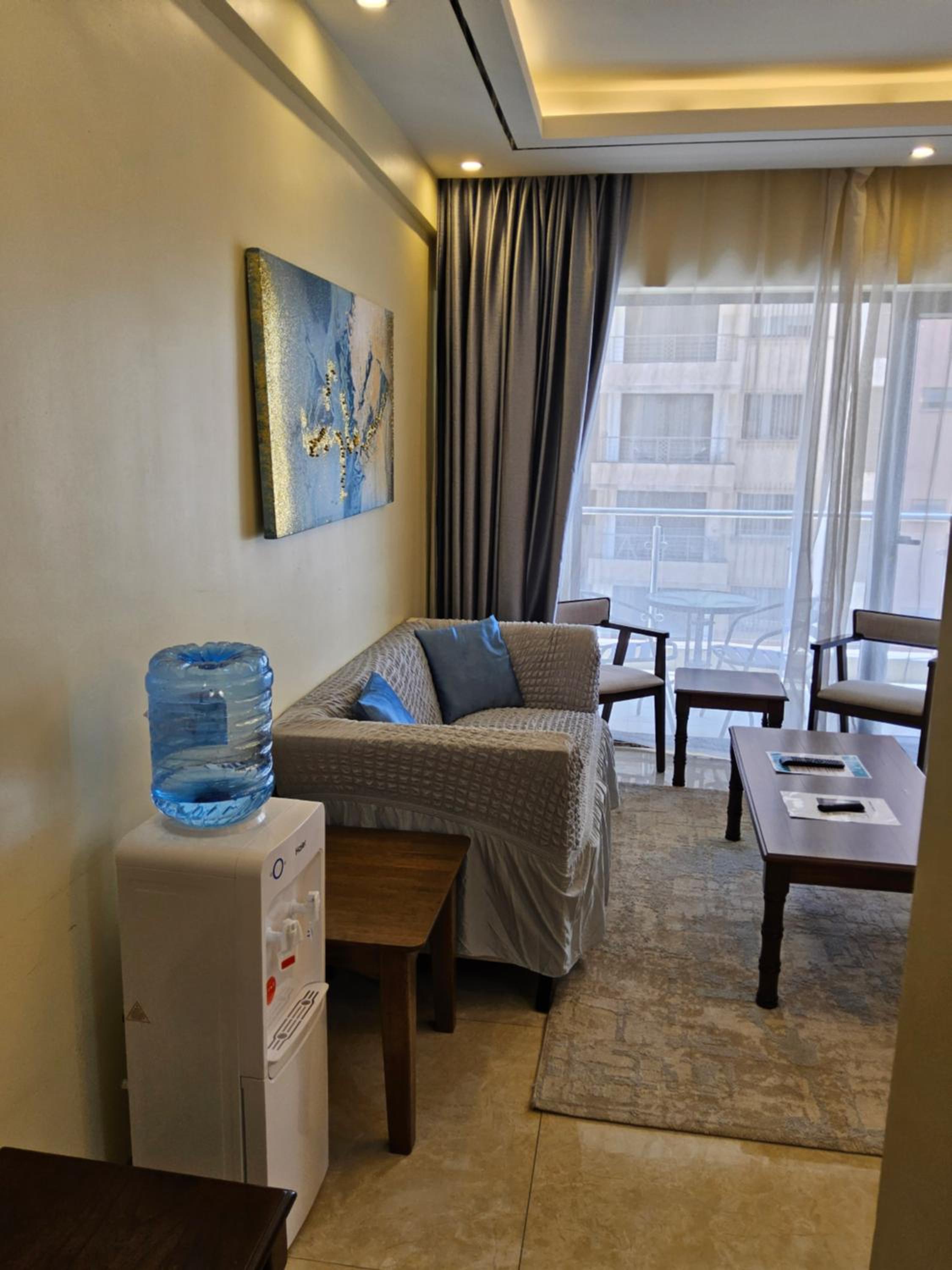 Jsons Enzi suites view 5