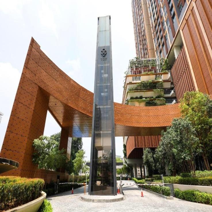 Apartment in Bukit Bintang with KLCC view