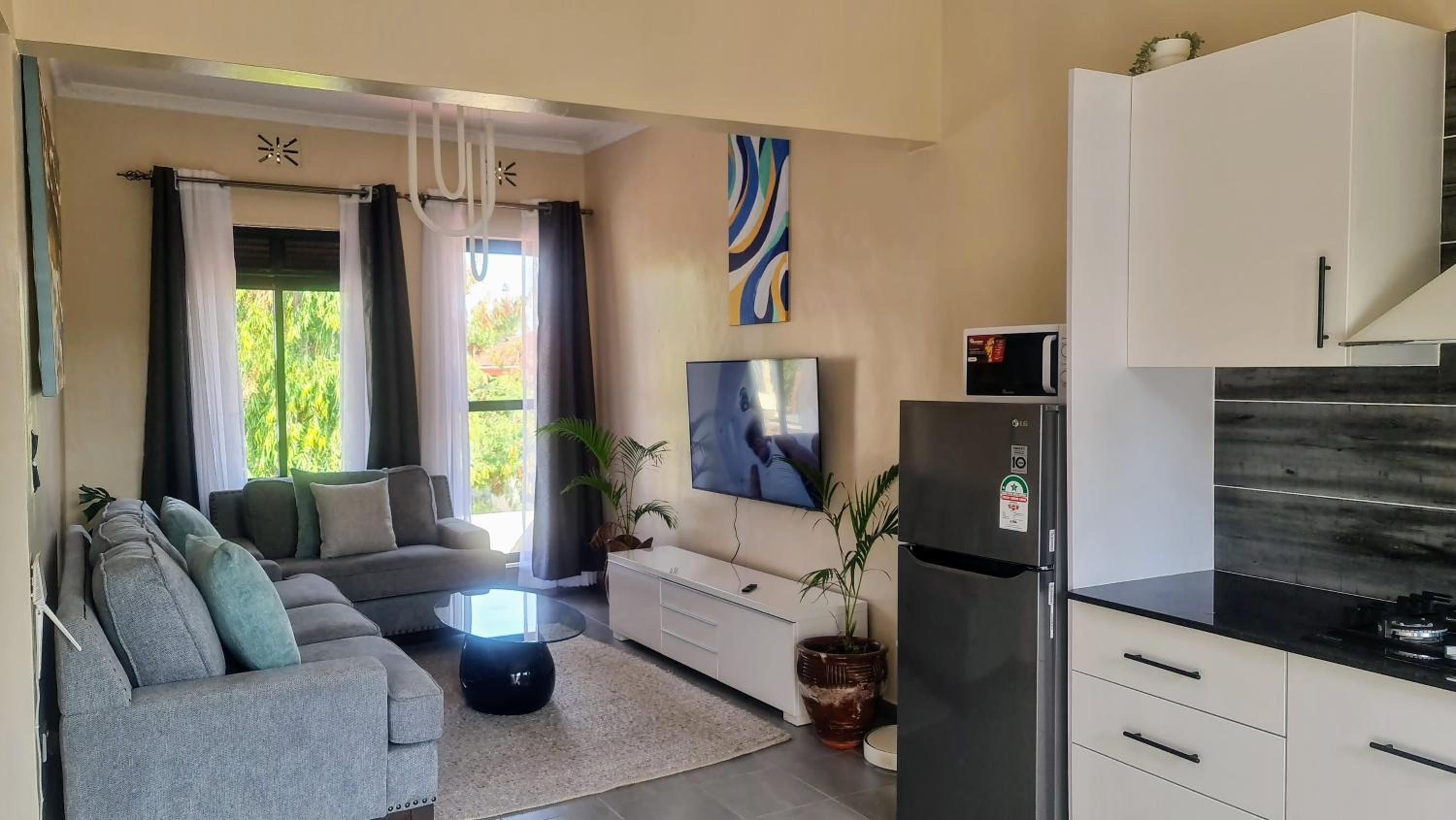 Suzzy 1,2,3,3 Bedrooms Apartments Millimani view 3