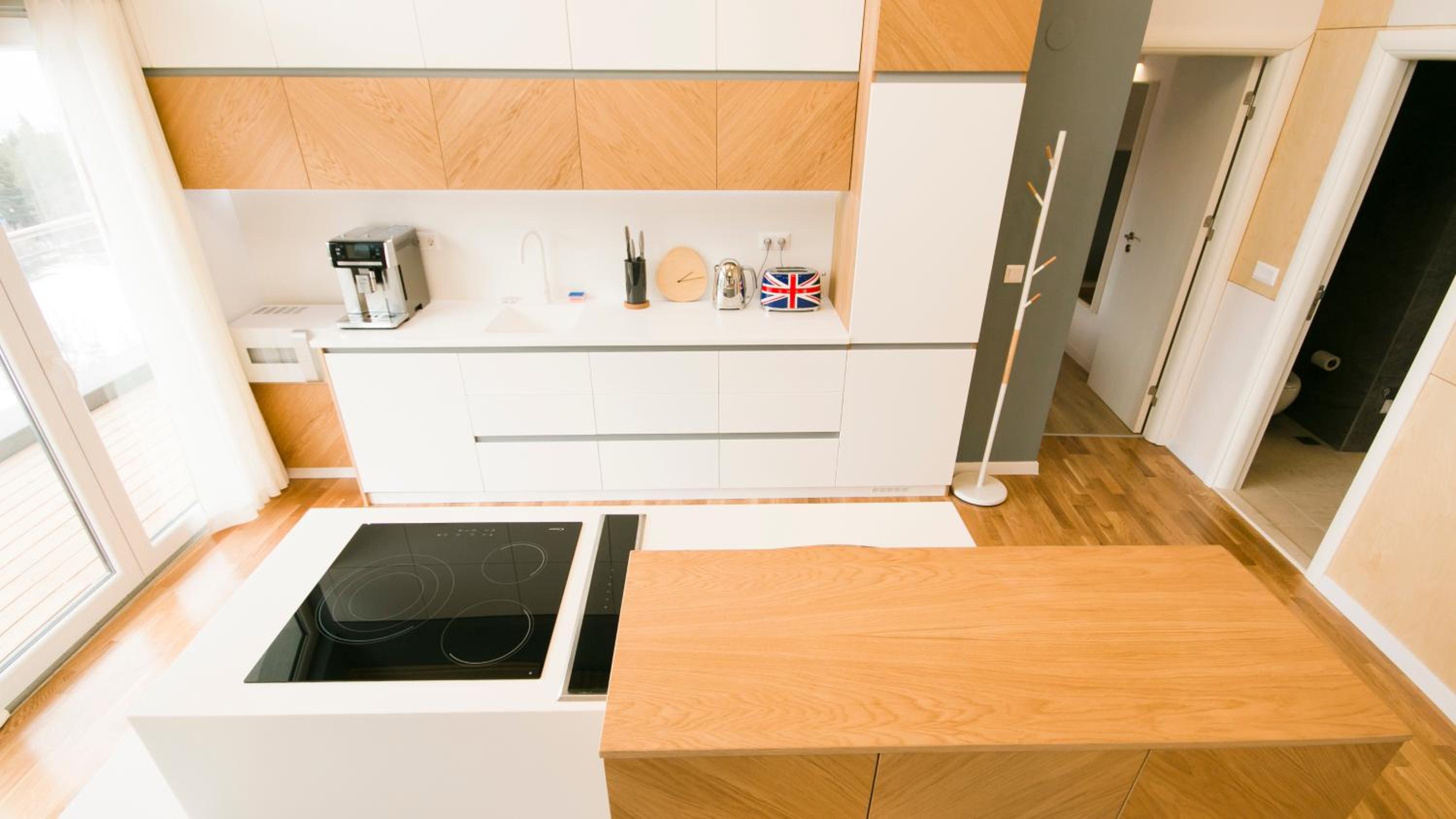 Signature Penthouse with jacuzzi and sauna and 4 bedrooms in Saint George Palace