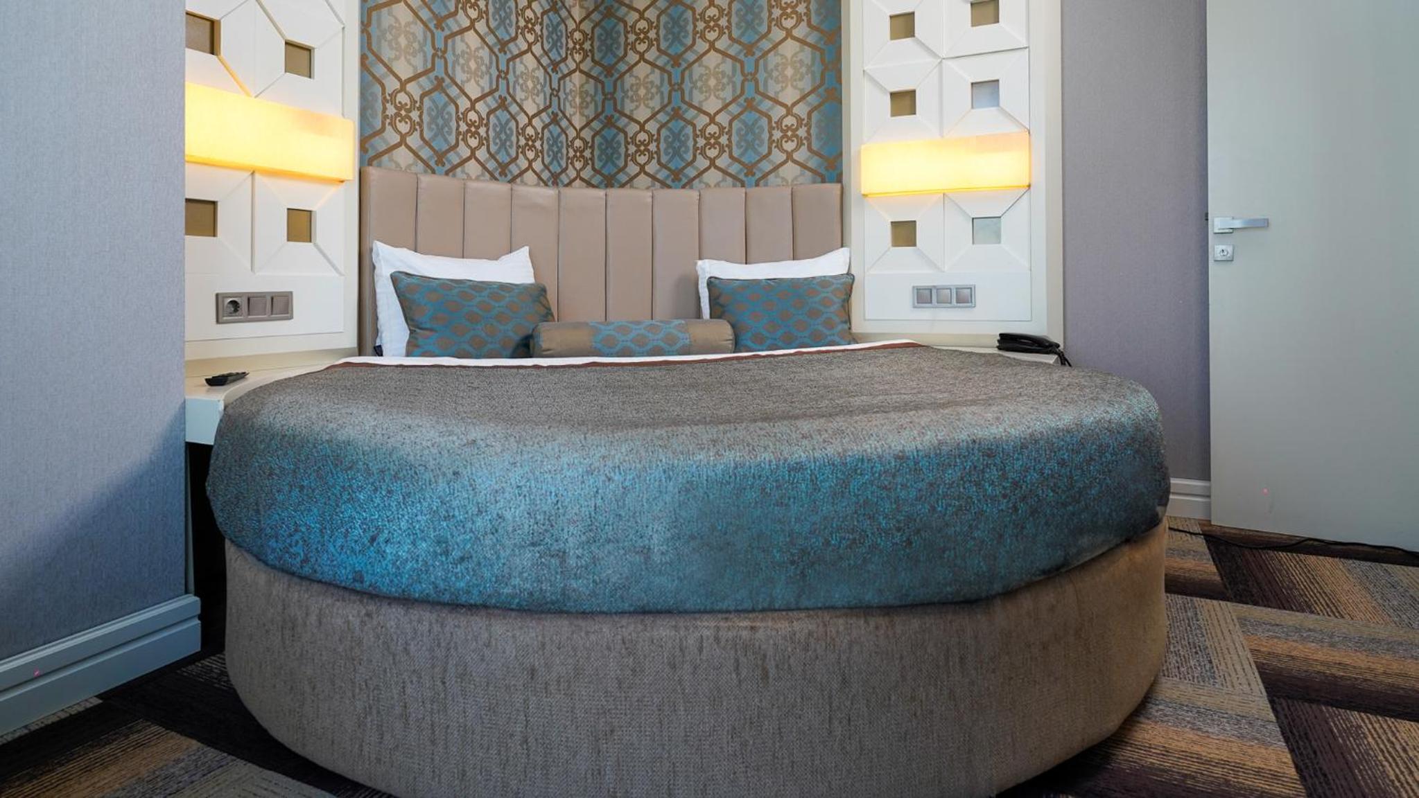 The Grand Mira Business Otel - Image 46