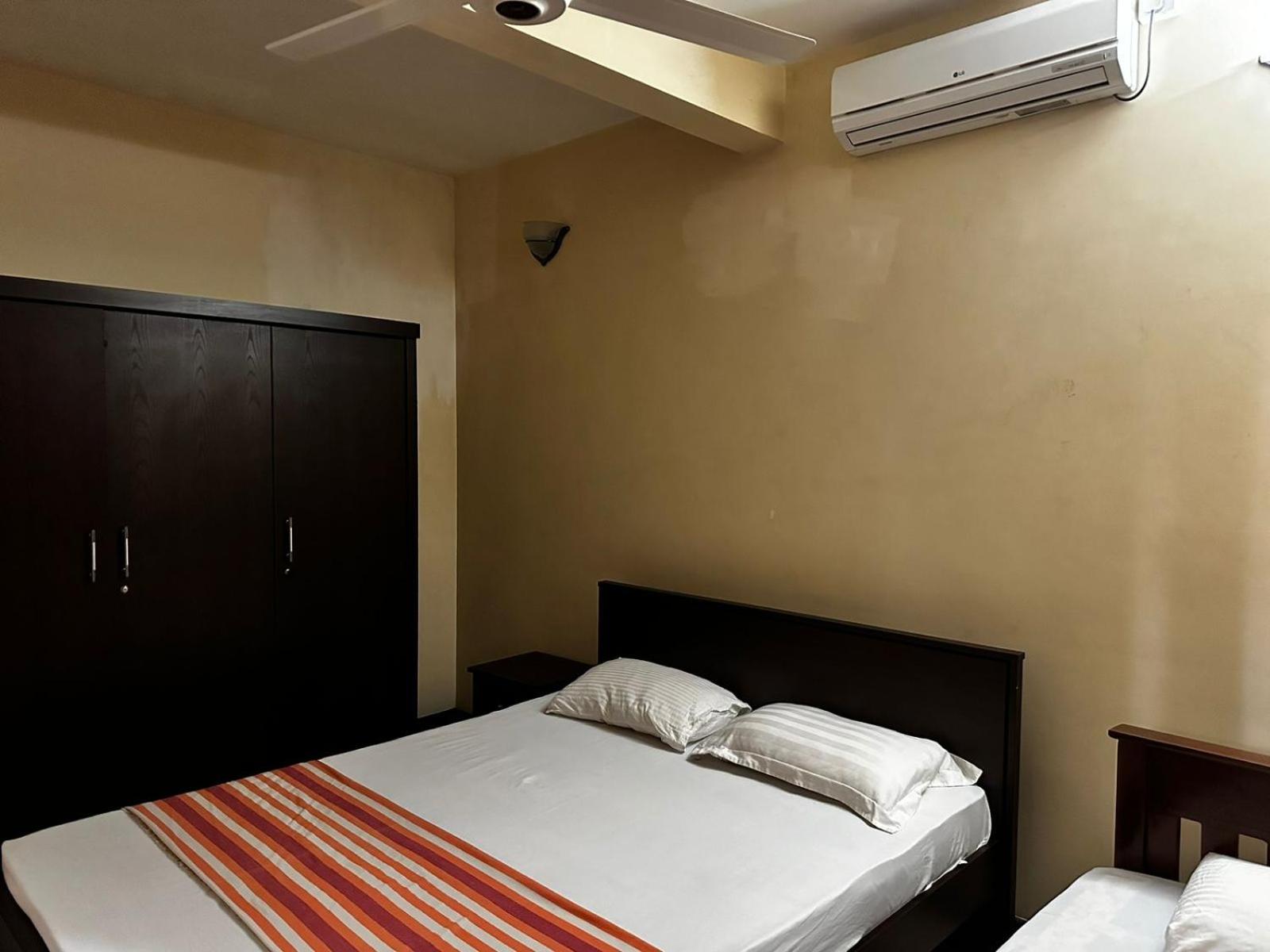 Victoria Suites