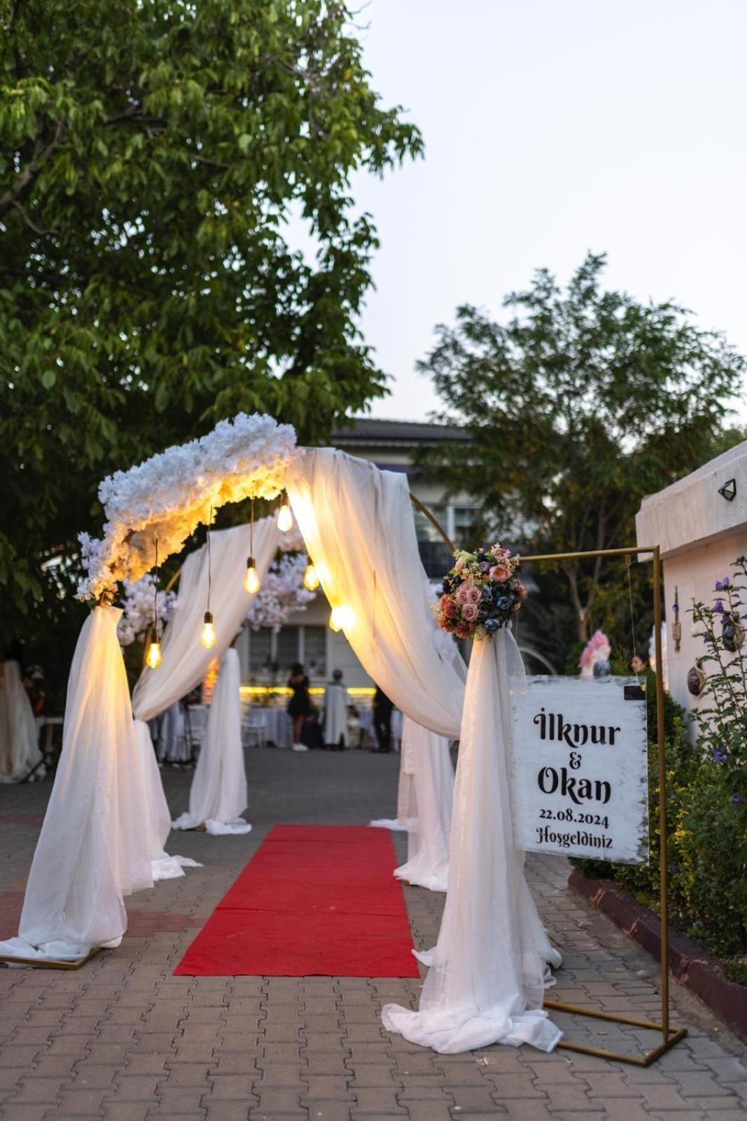 Ebruli Cennet Bahçesi