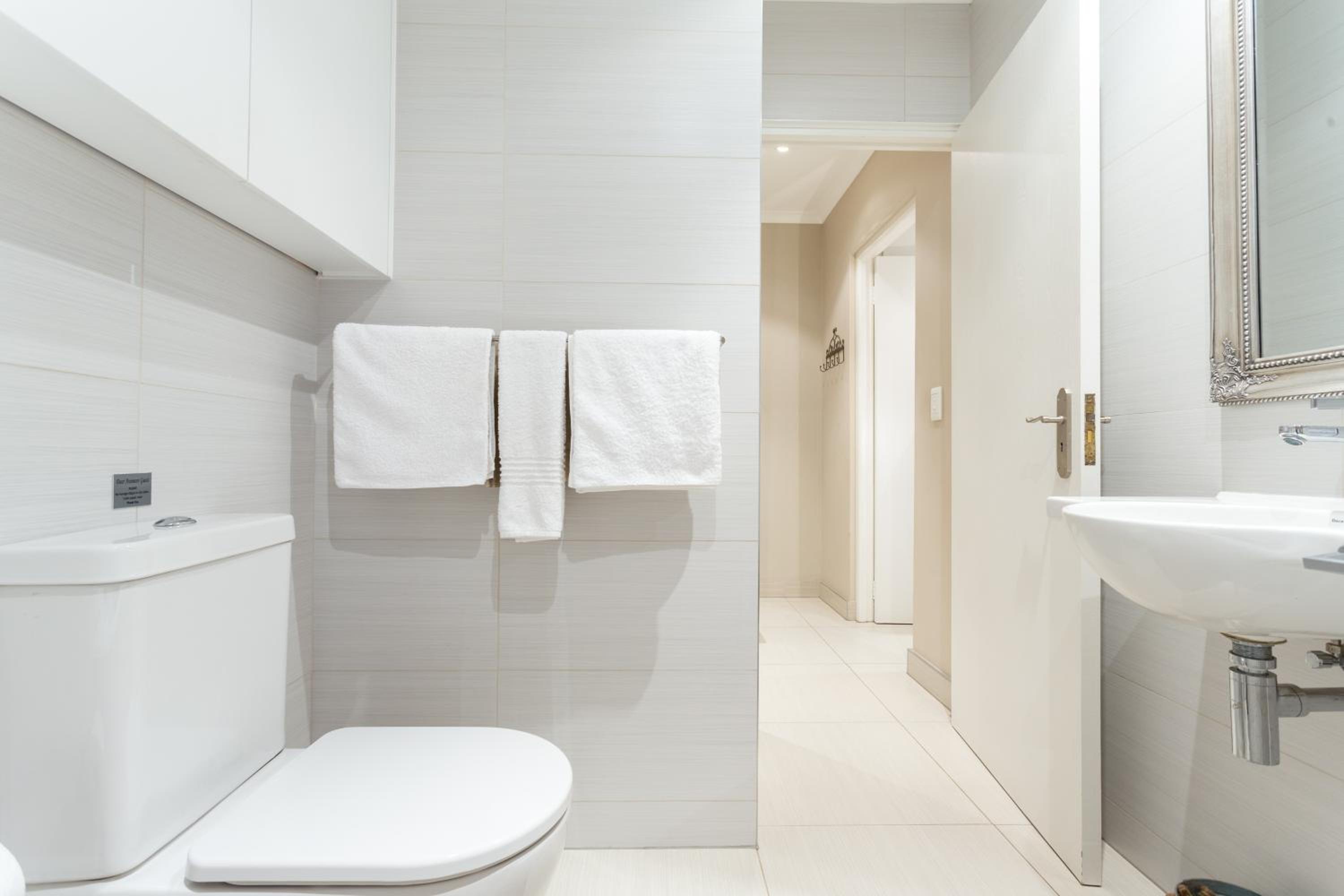 Avemore Mareba Court No 9 - full backup power