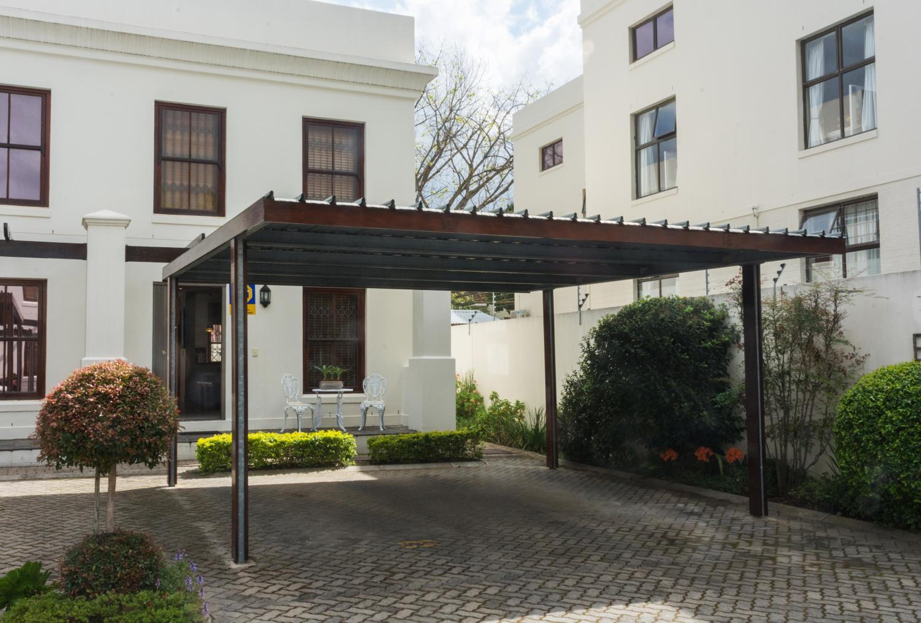 Avemore Mareba Court No 9 - full backup power