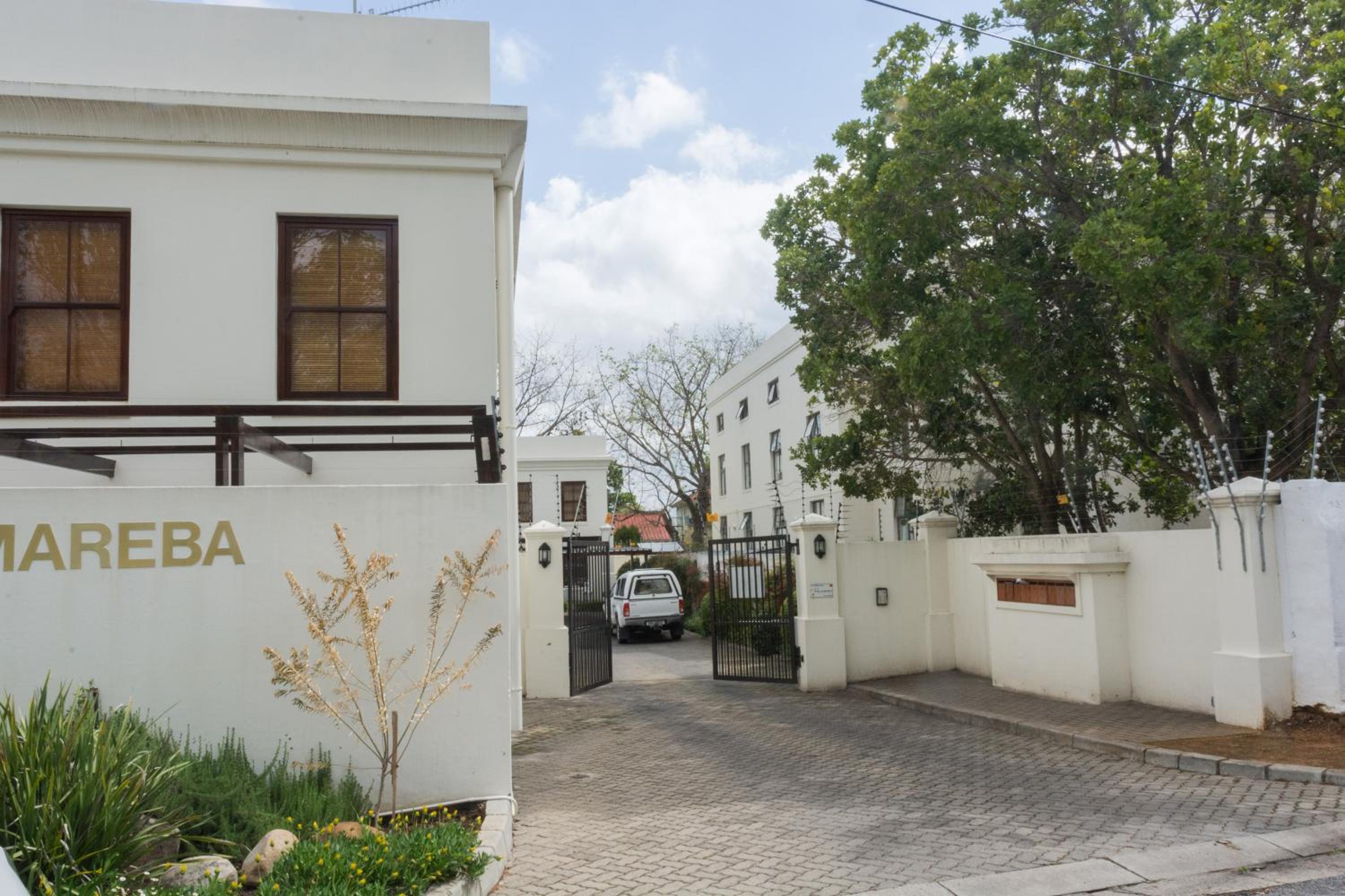 Avemore Mareba Court No 9 - full backup power