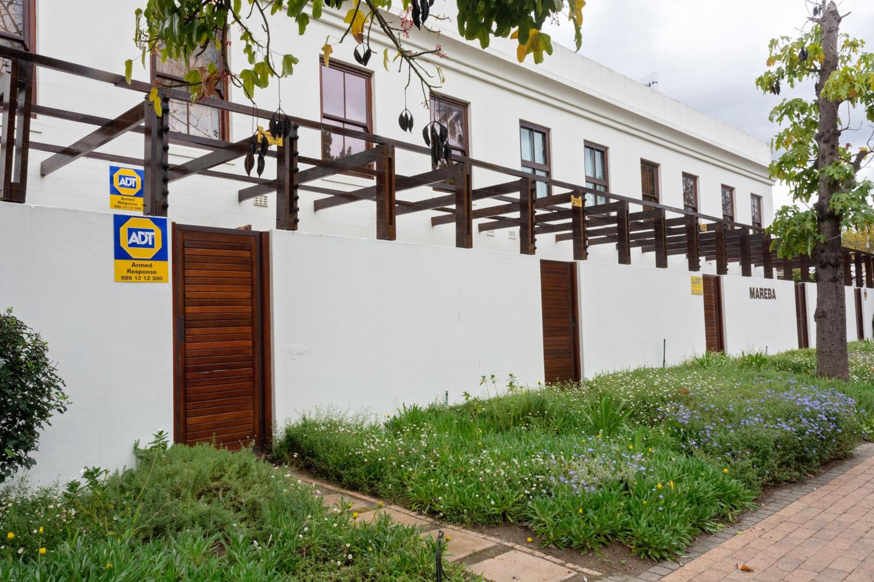 Avemore Mareba Court No 9 - full backup power