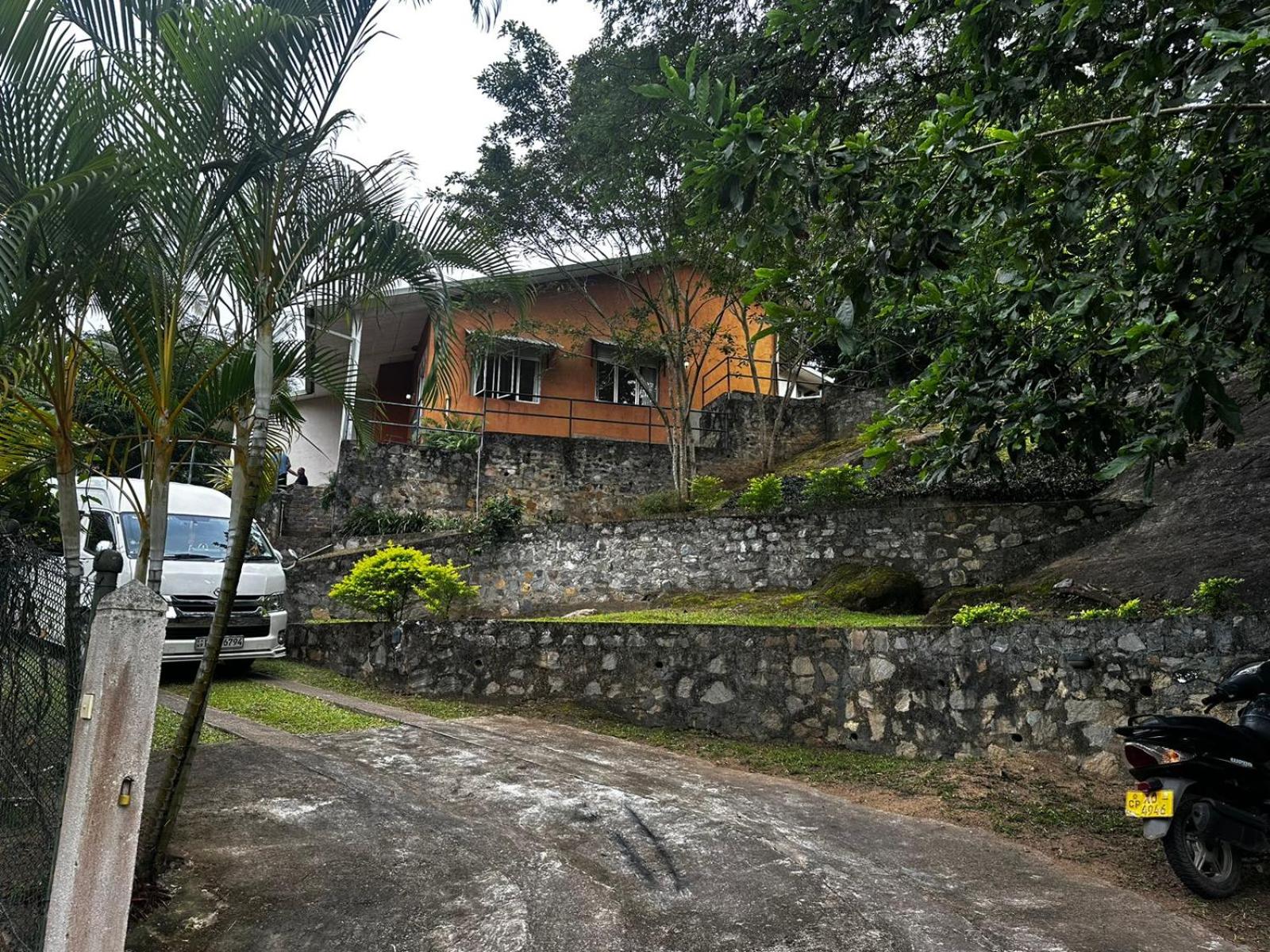 Victoria Suites
