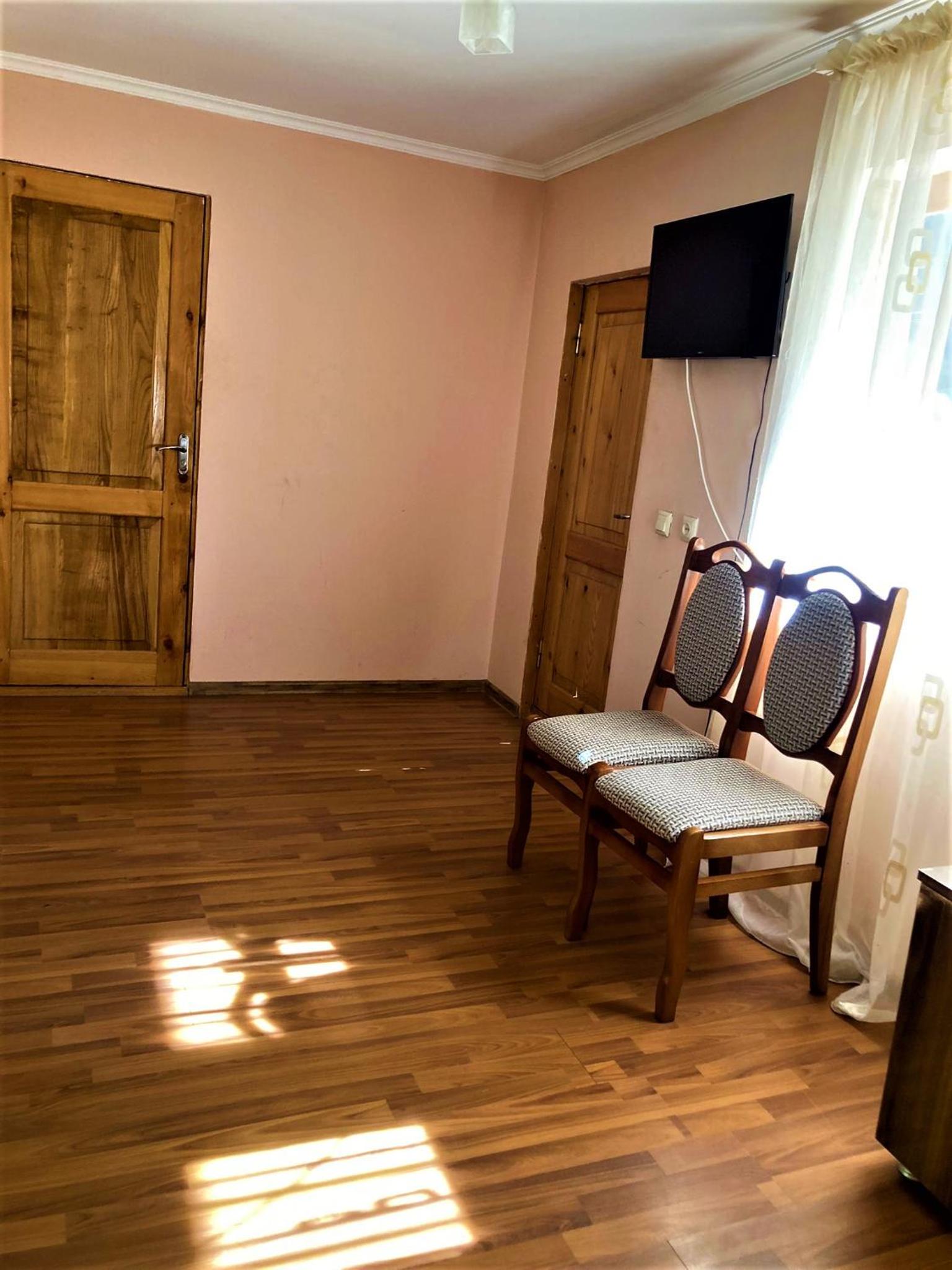 Lakhami Guest Houses