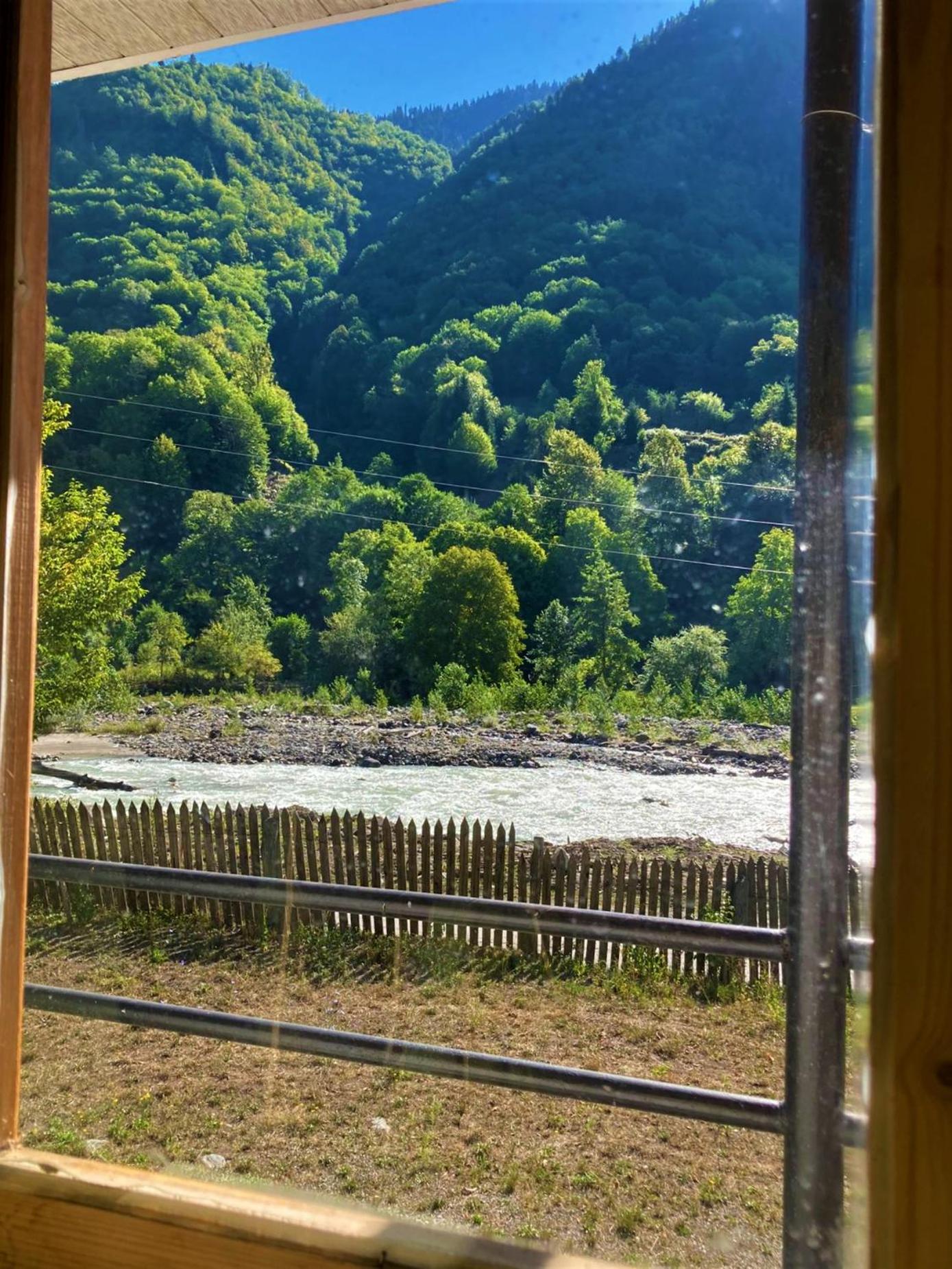 Lakhami Guest Houses