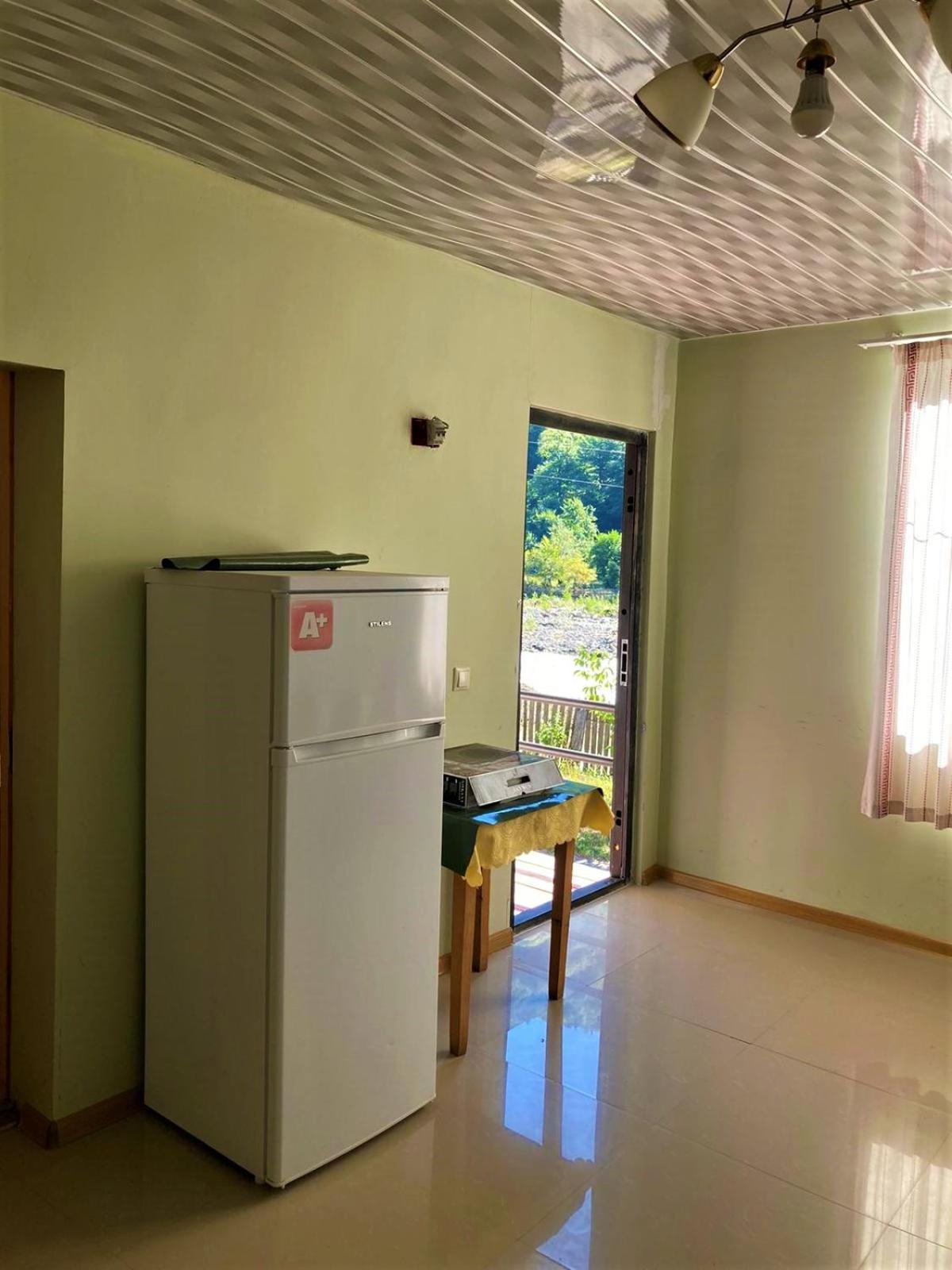 Lakhami Guest Houses